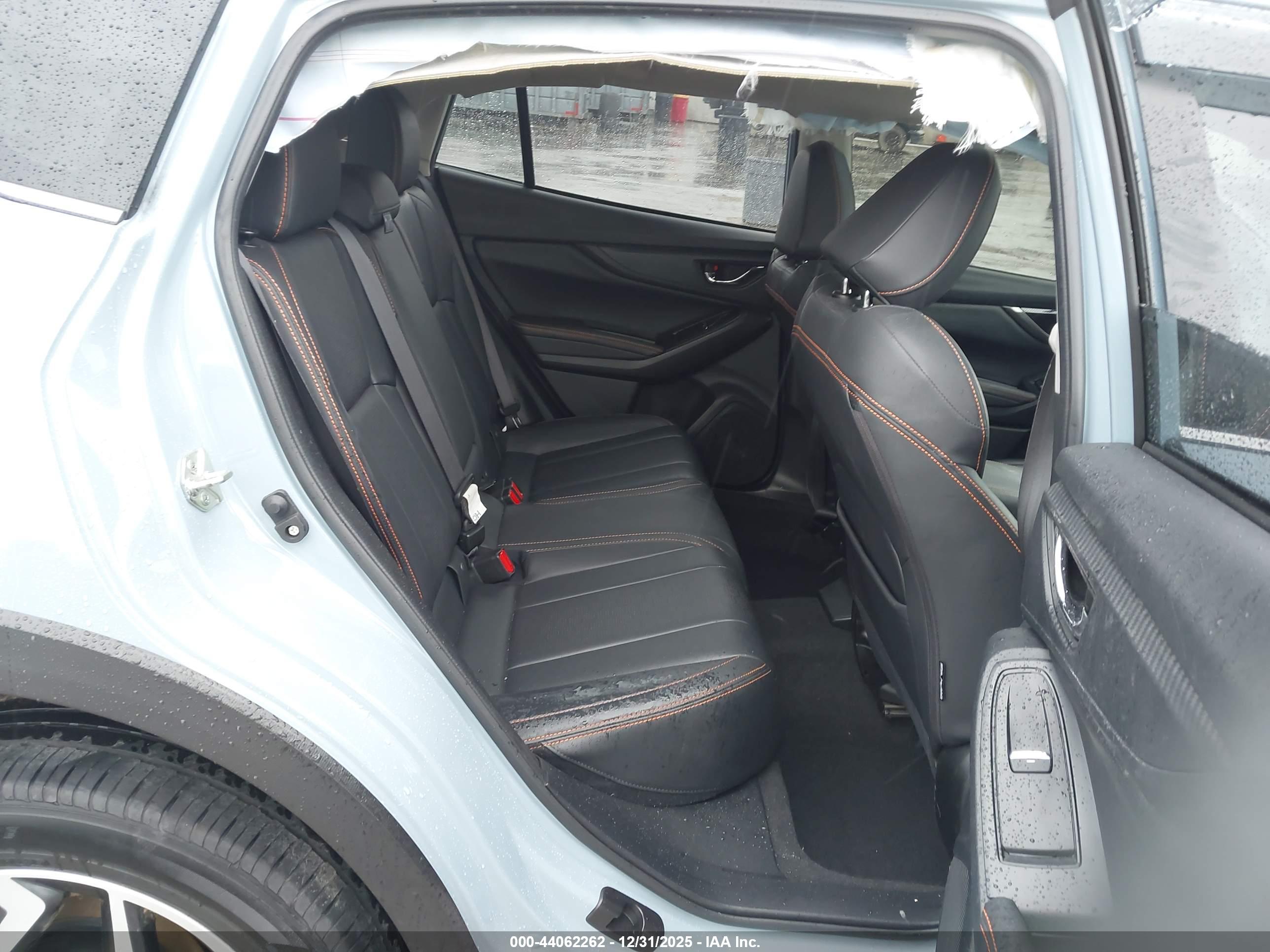 SUBARU CROSSTREK image 8