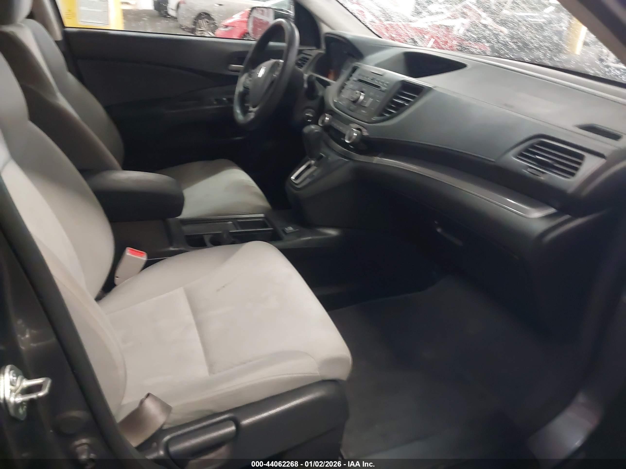 HONDA CR-V image 5