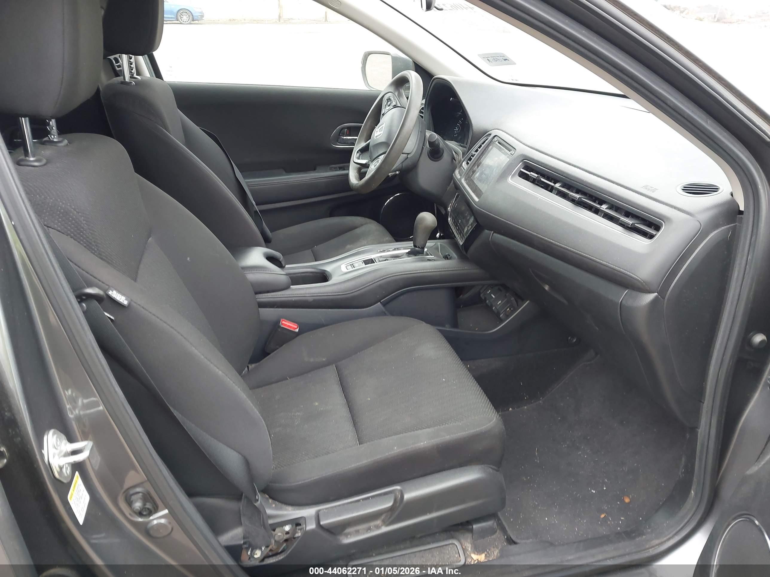 HONDA HR-V image 5