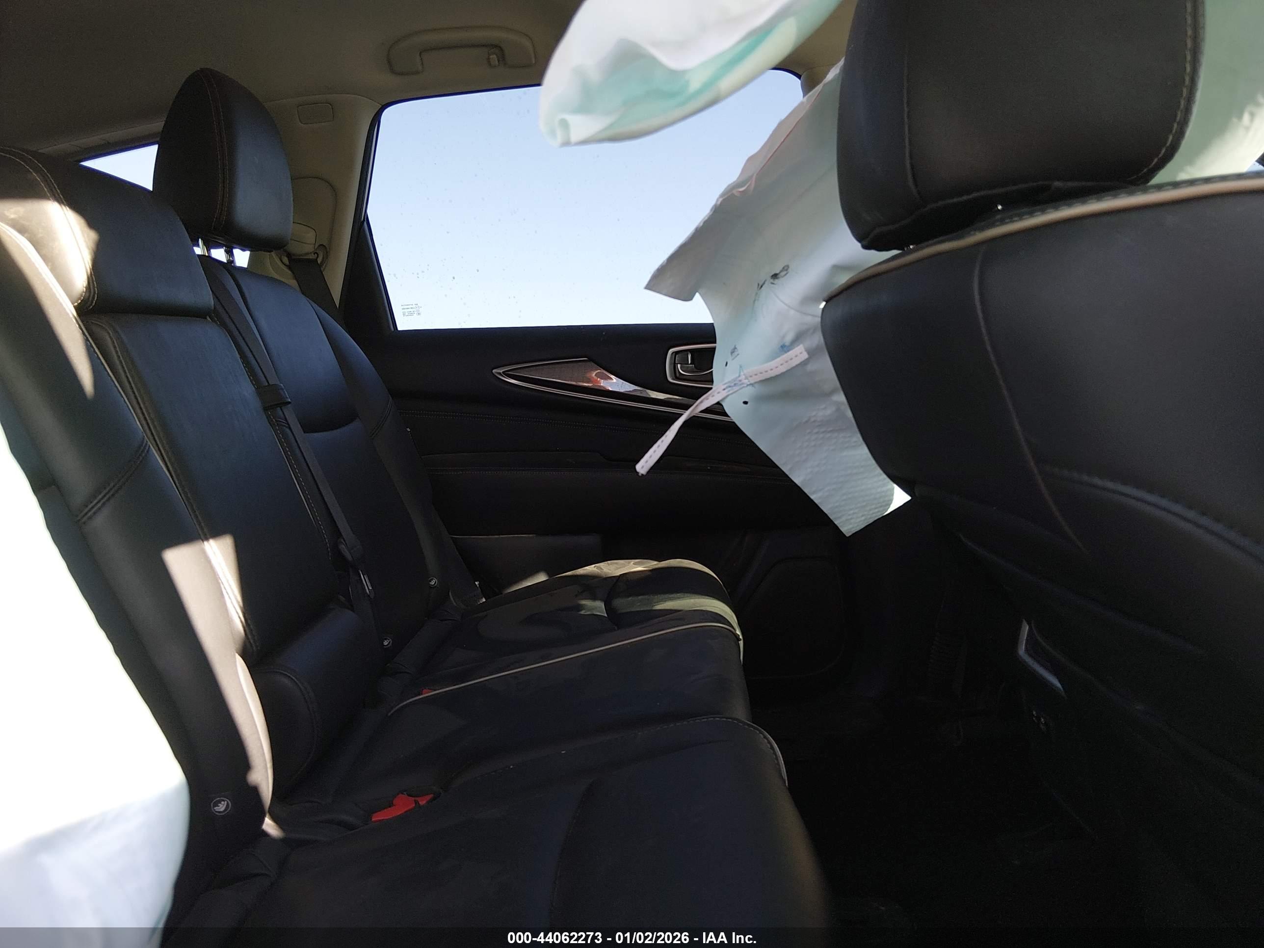 INFINITI QX60 image 8