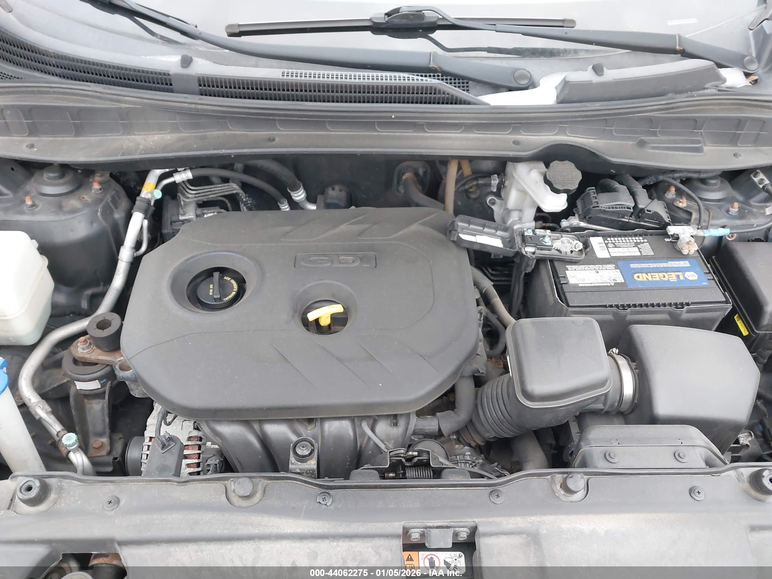 HYUNDAI TUCSON image 10