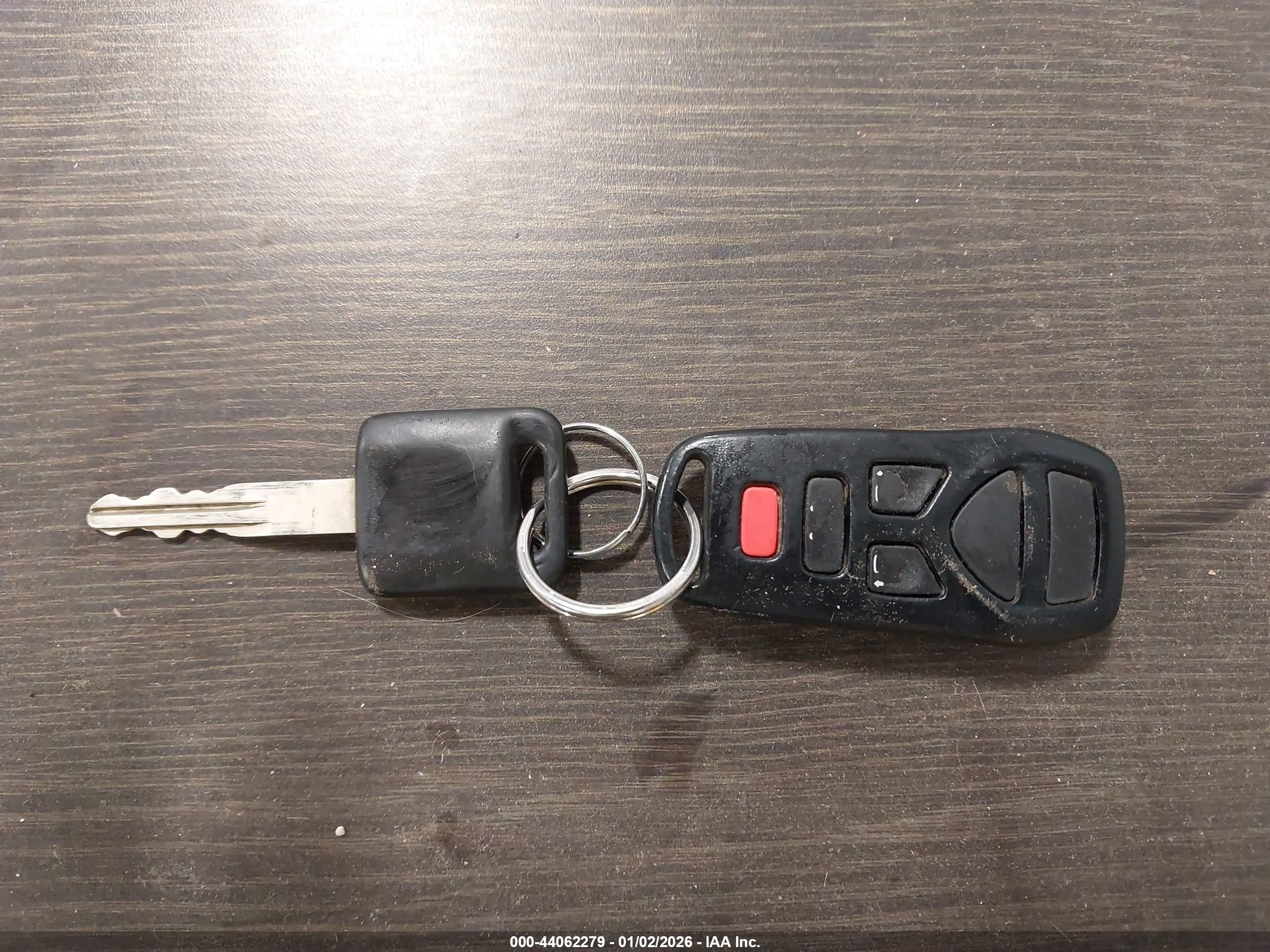 NISSAN QUEST image 11