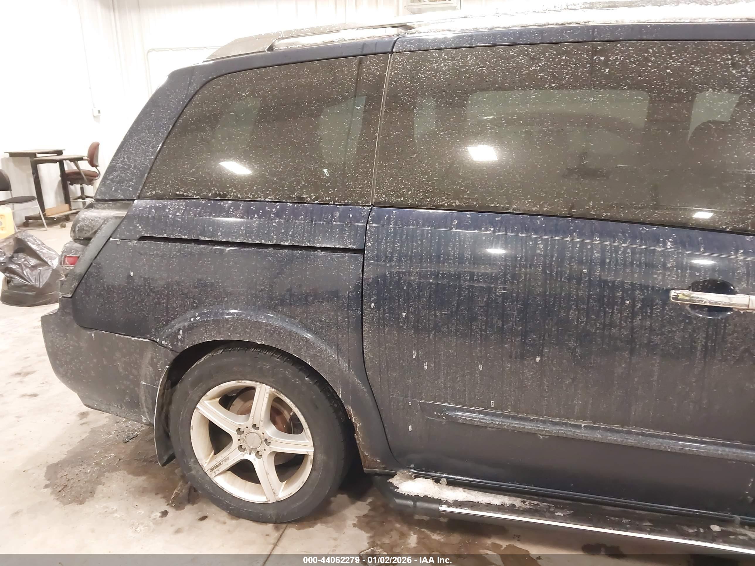 NISSAN QUEST image 6