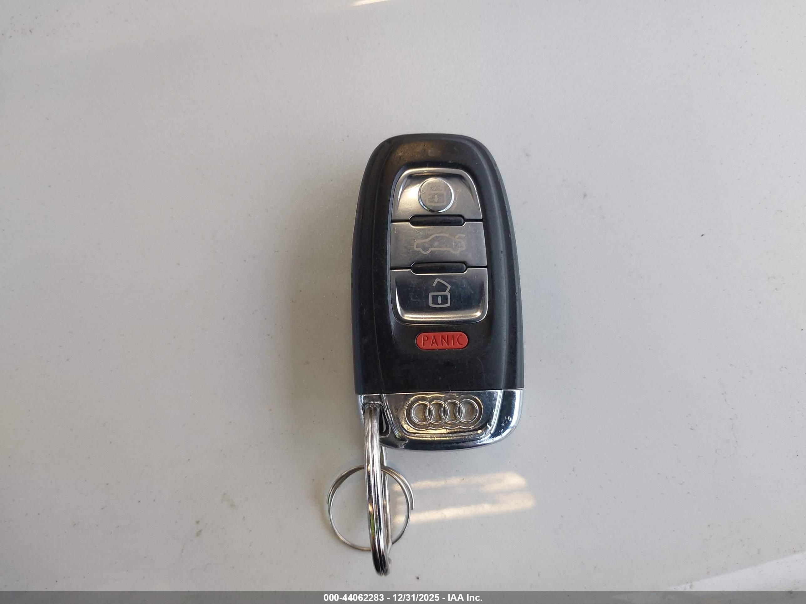 AUDI A4 image 11
