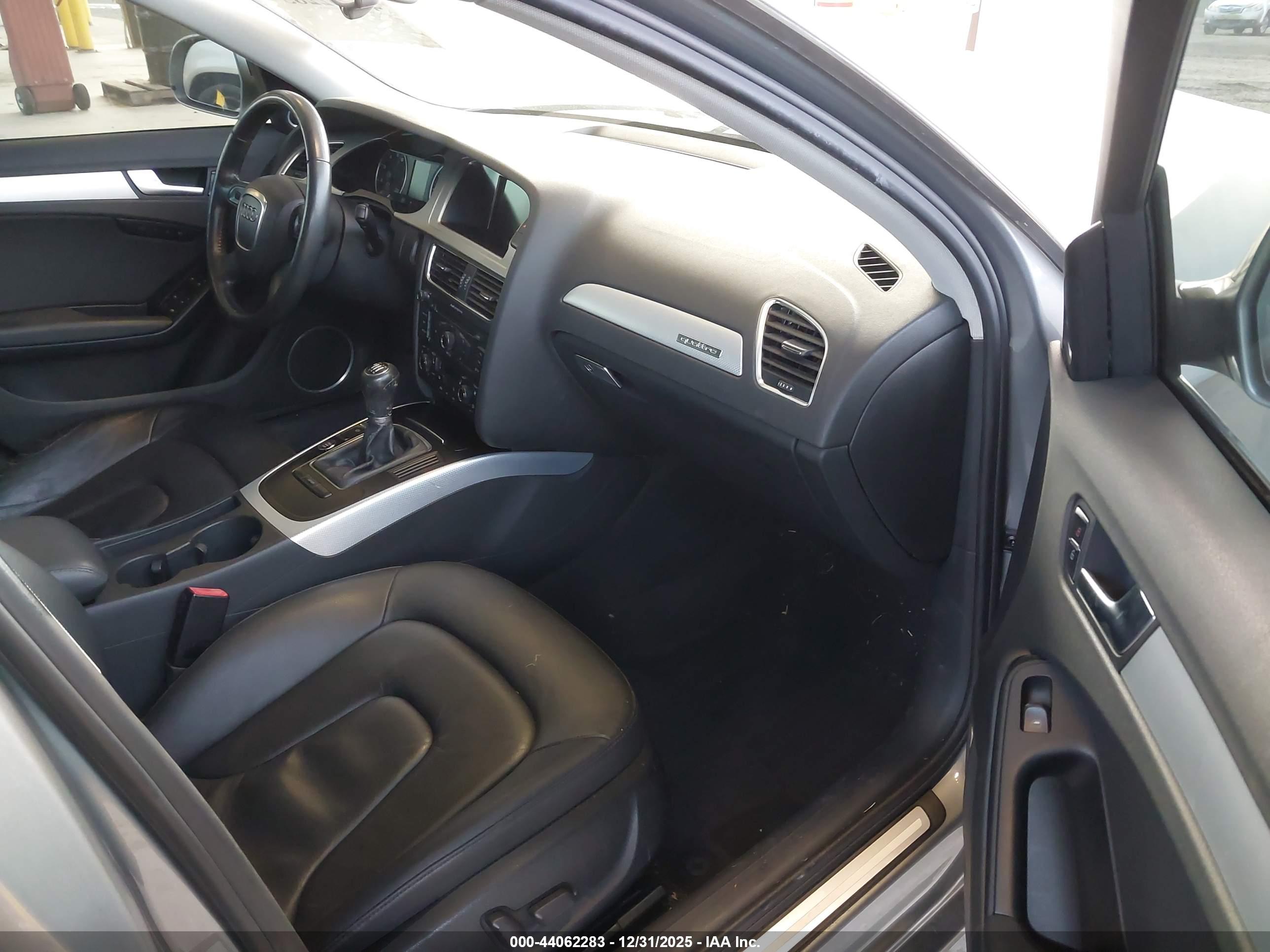 AUDI A4 image 5