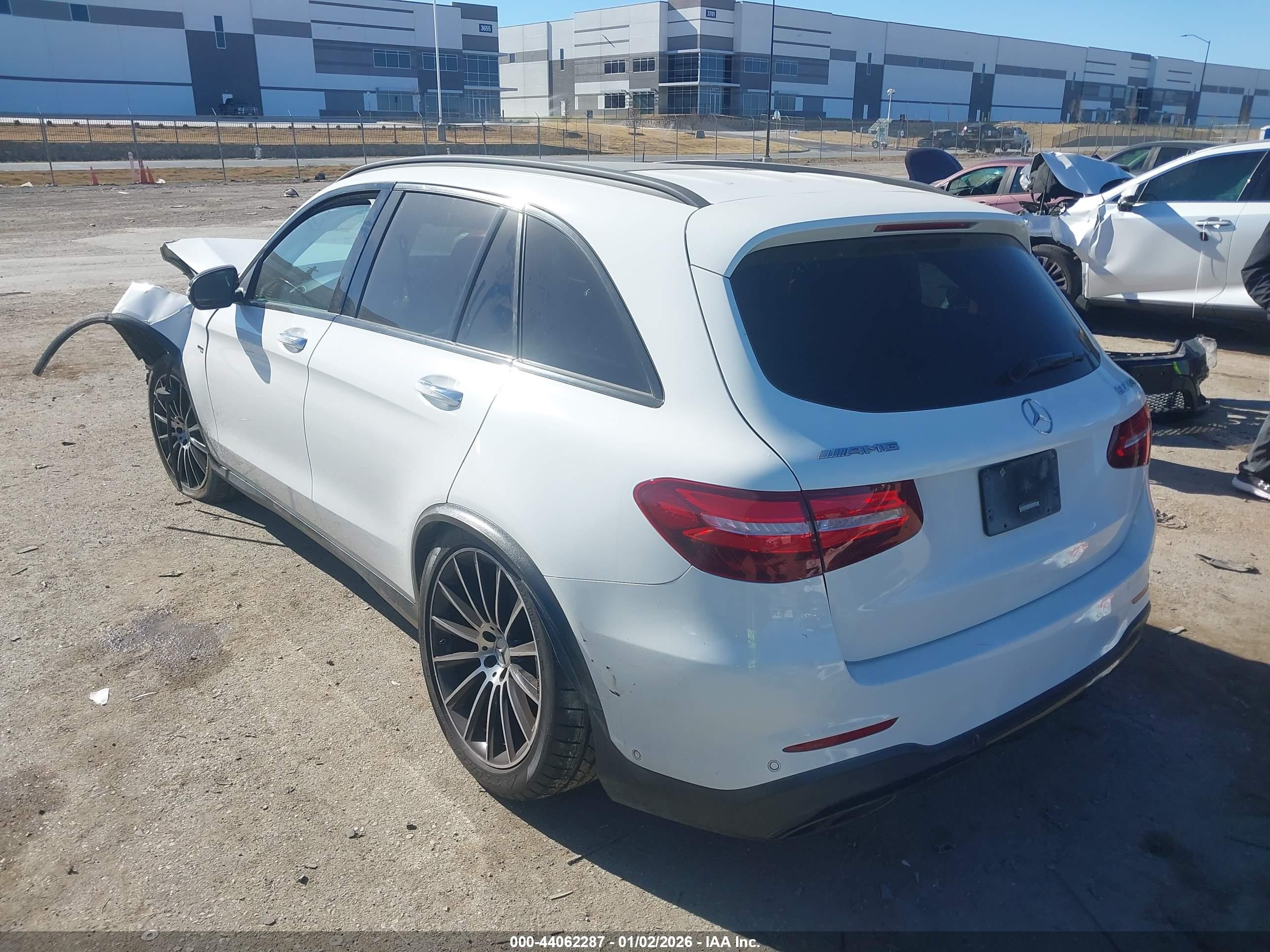 MERCEDES-BENZ AMG image 3