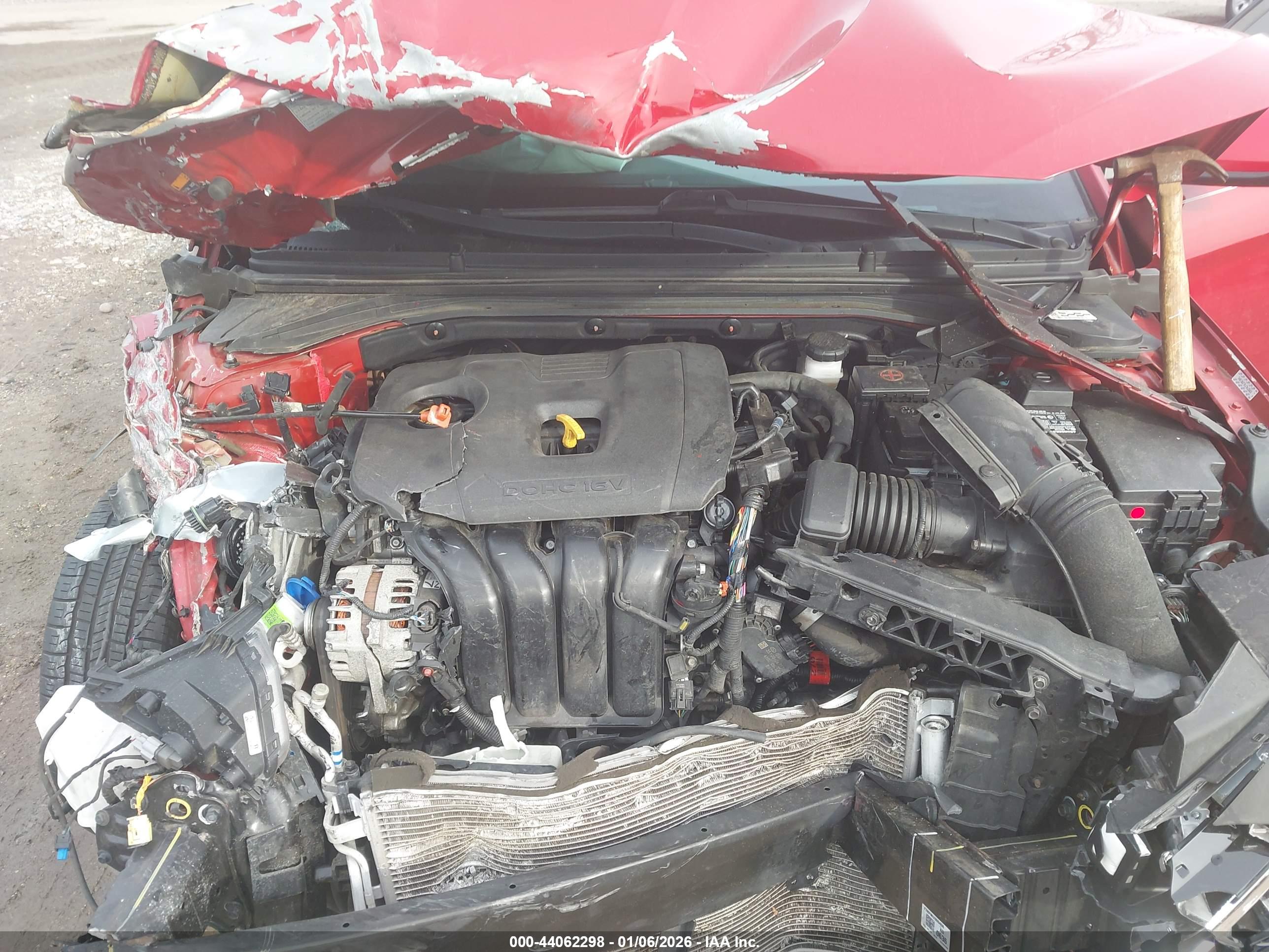 HYUNDAI ELANTRA image 10