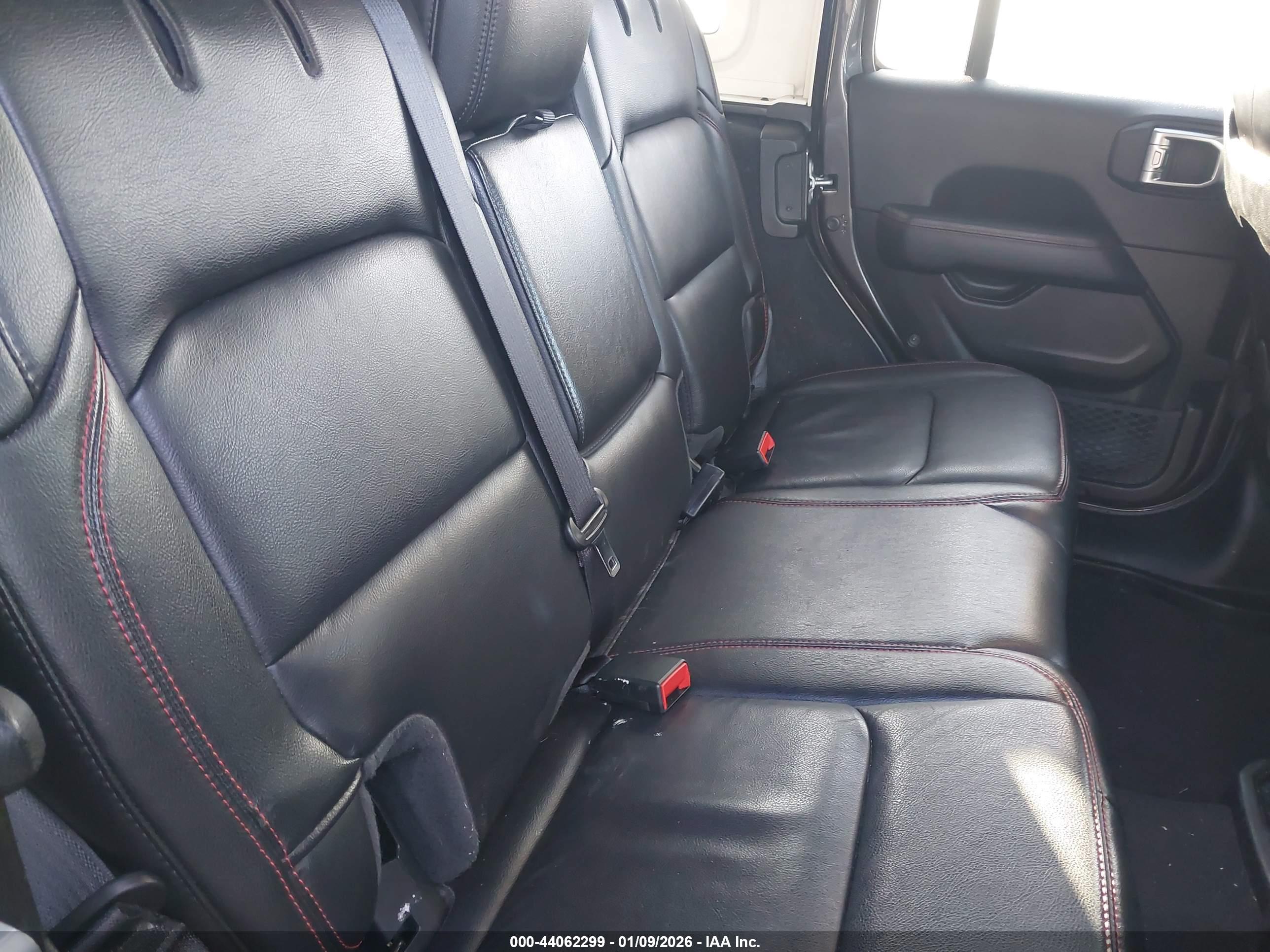 JEEP WRANGLER image 8