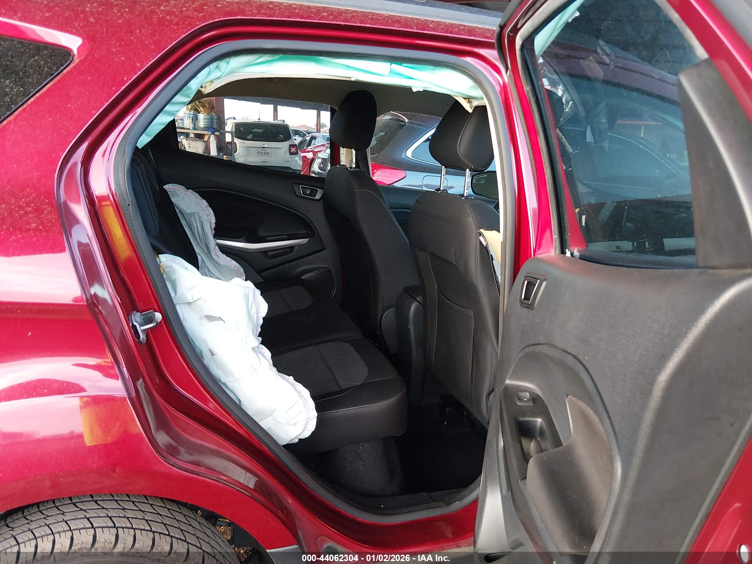 FORD ECOSPORT image 8