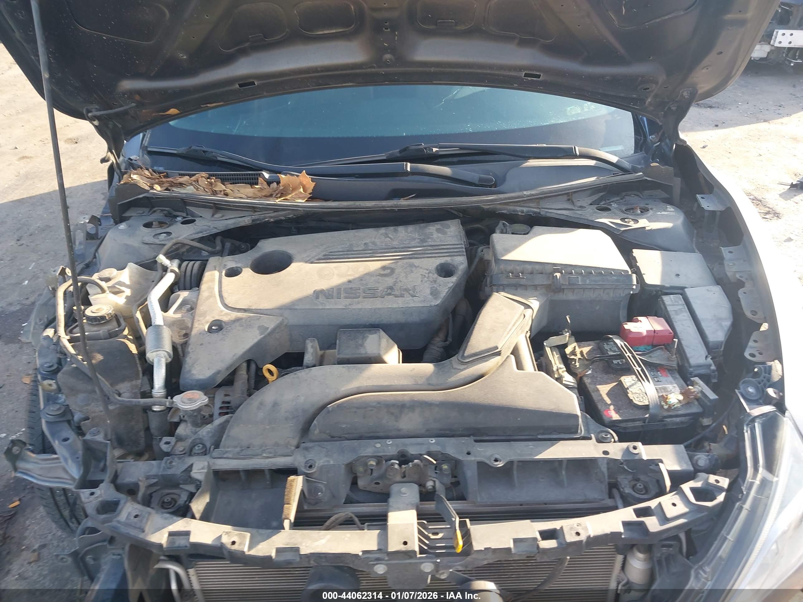 NISSAN ALTIMA image 10