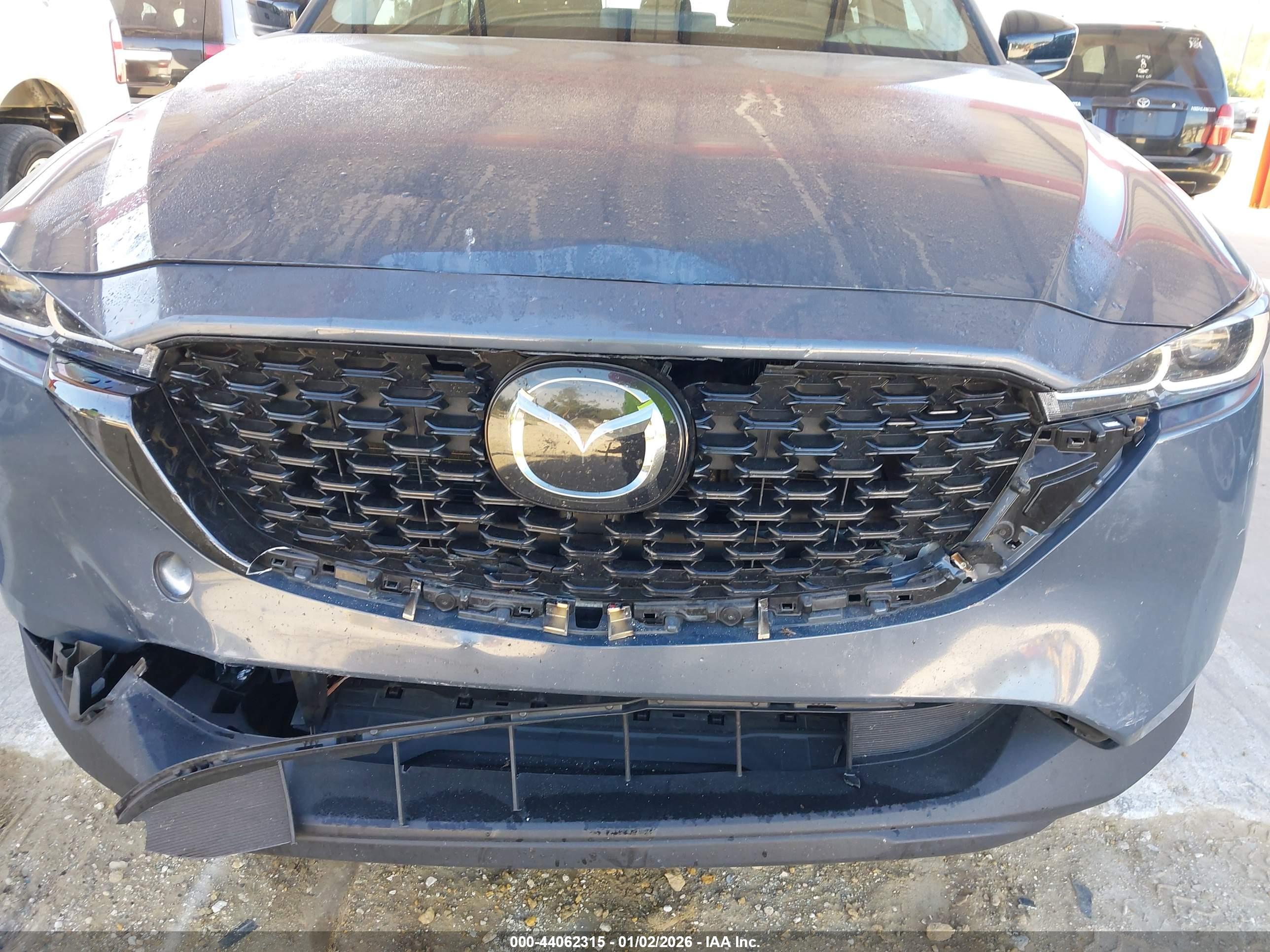 MAZDA CX-5 image 6