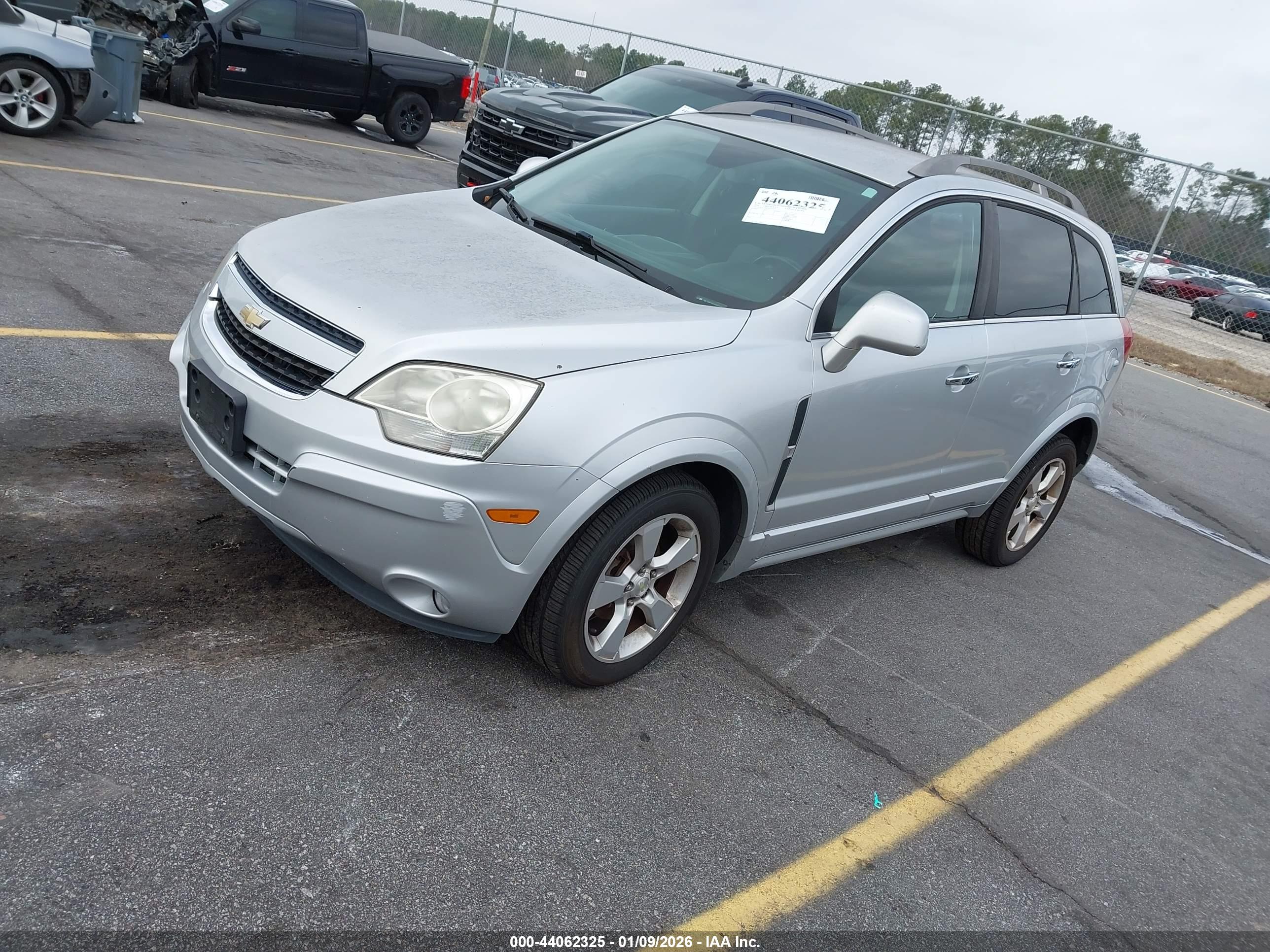 CHEVROLET CAPTIVA image 2