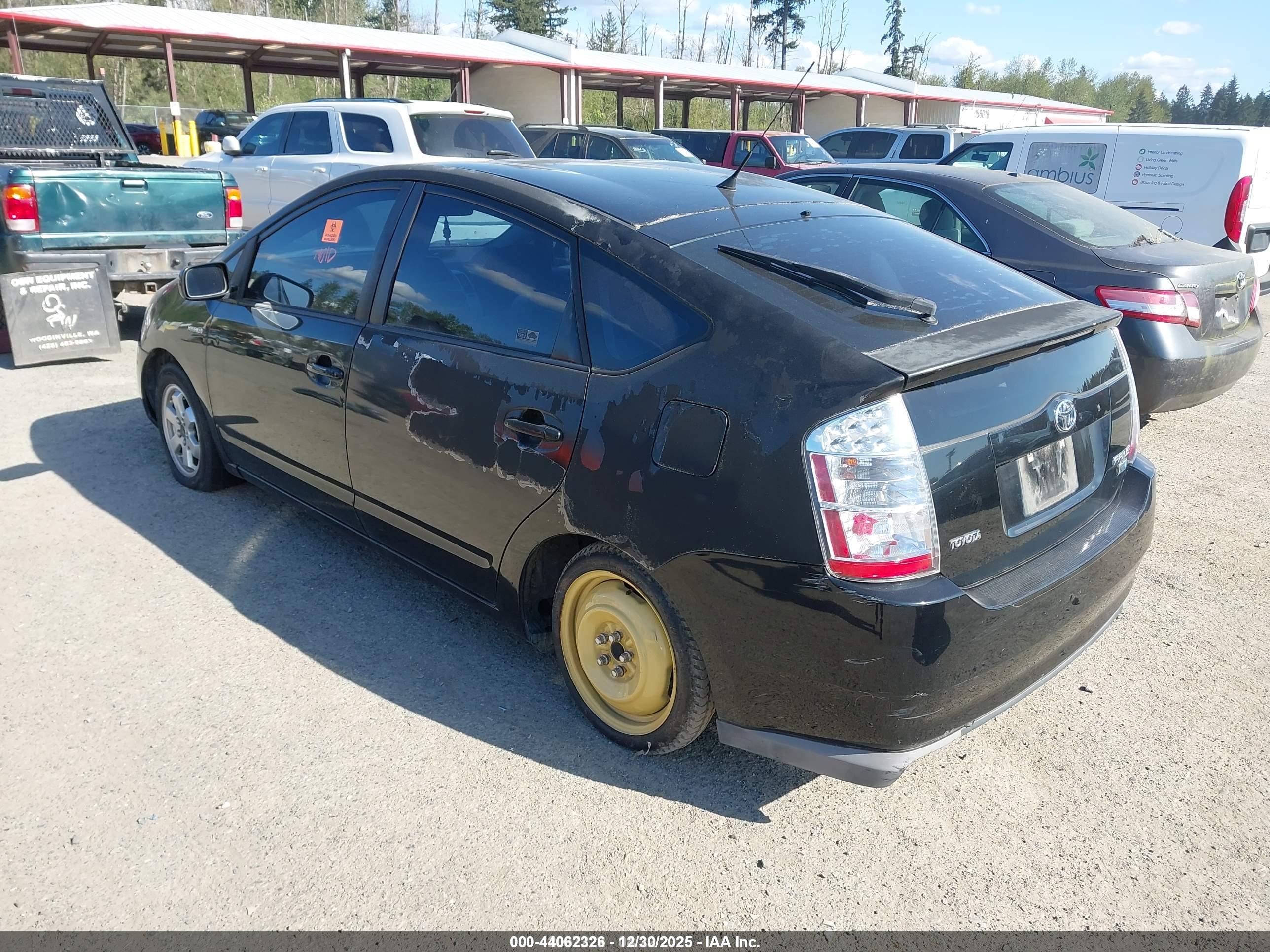 TOYOTA PRIUS image 3