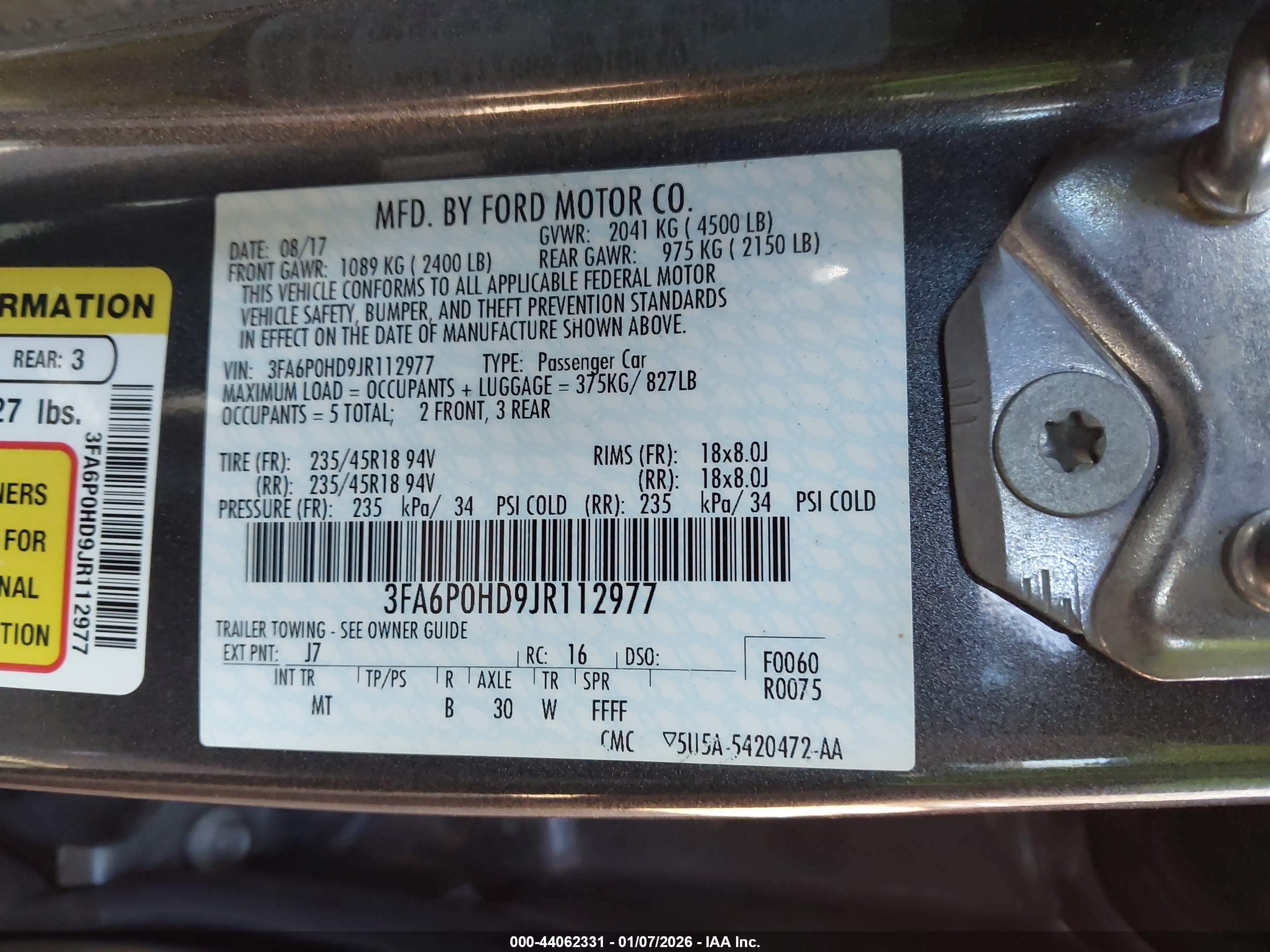 FORD FUSION image 9