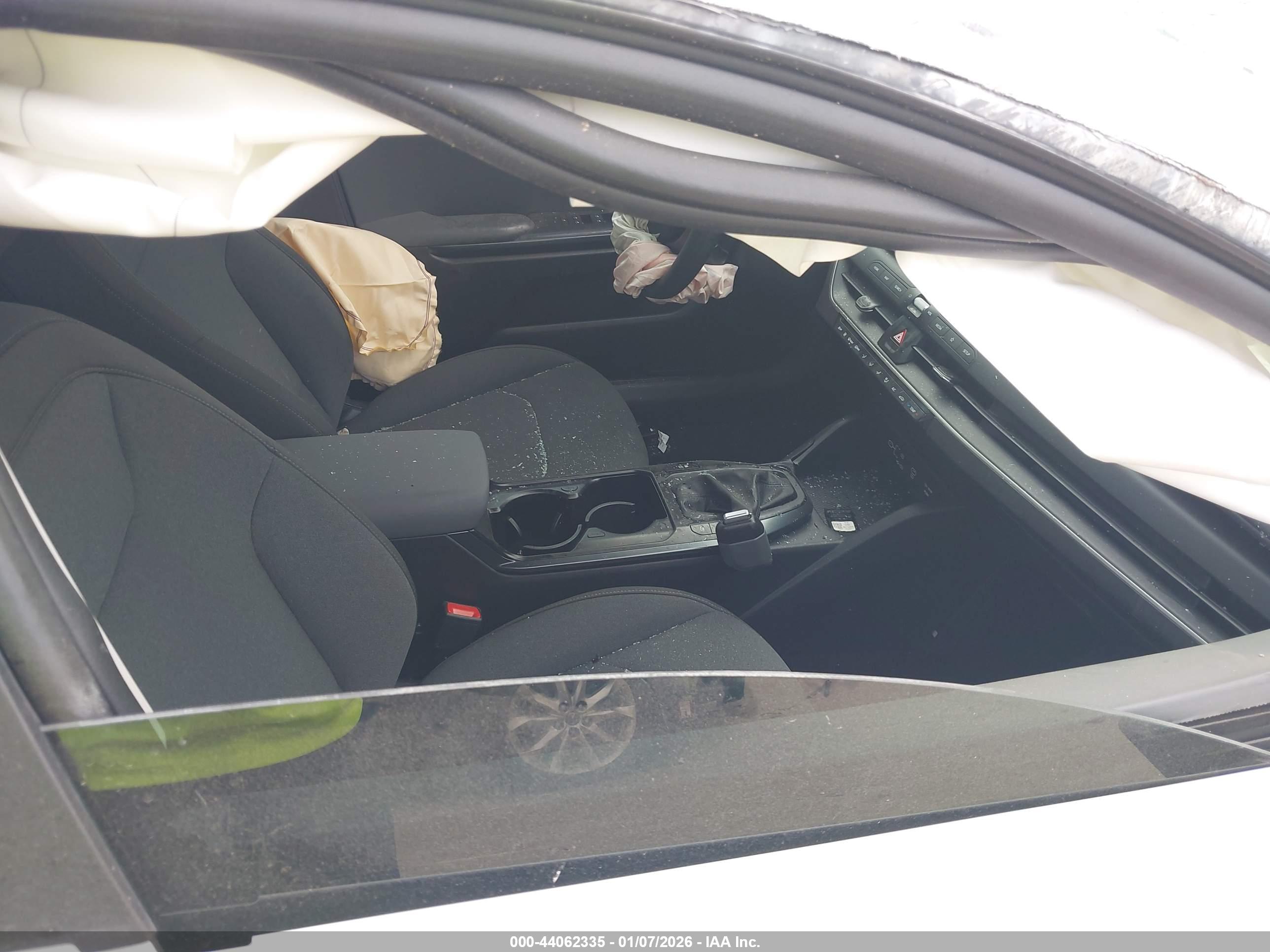 KIA K4 image 5