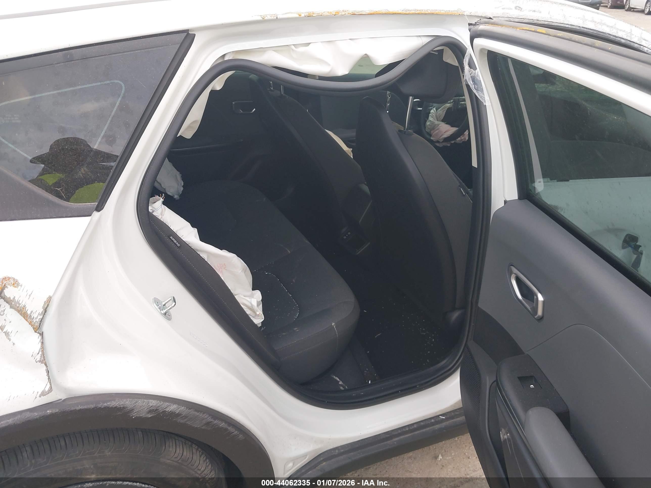 KIA K4 image 8