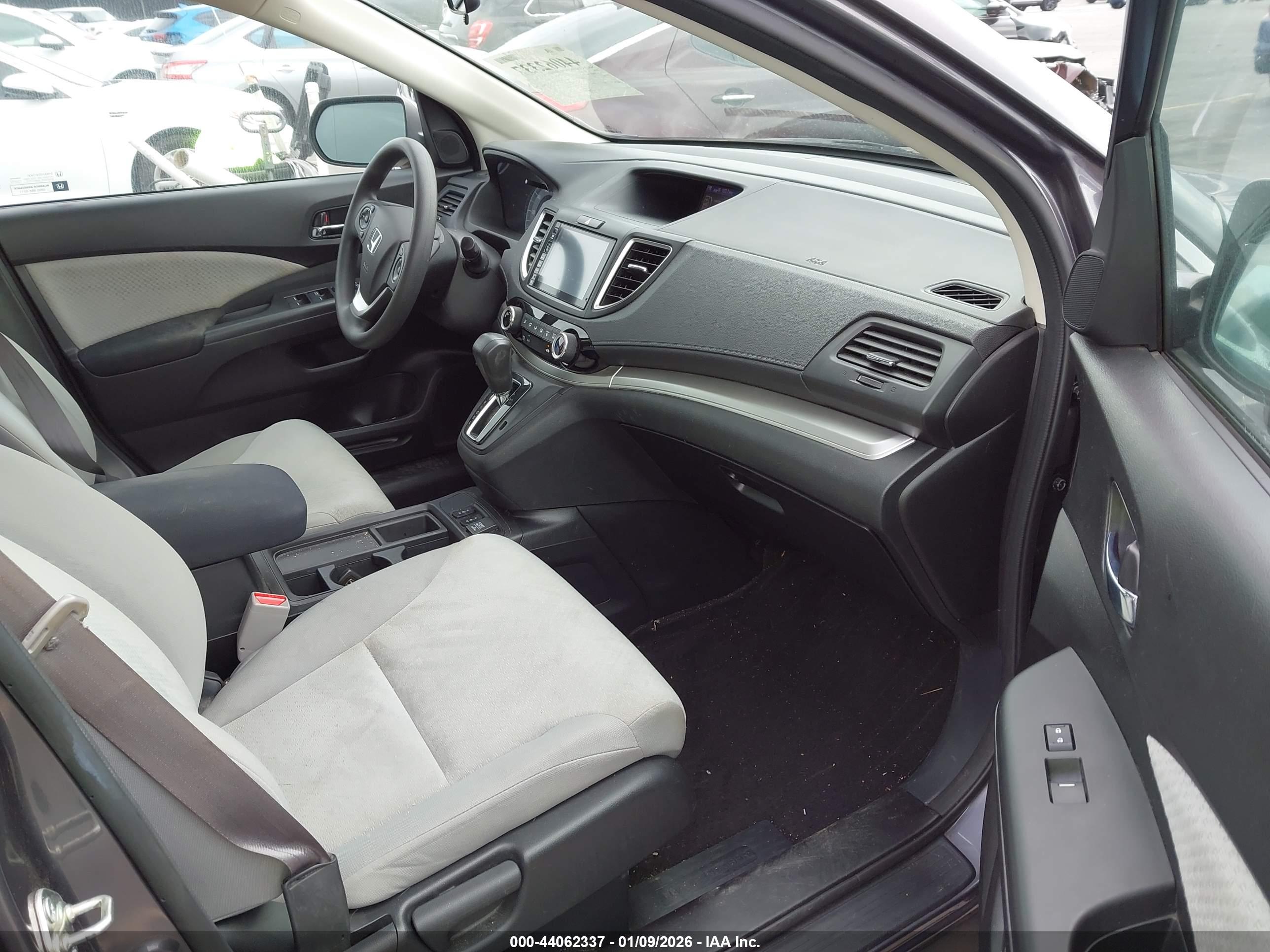 HONDA CR-V image 5