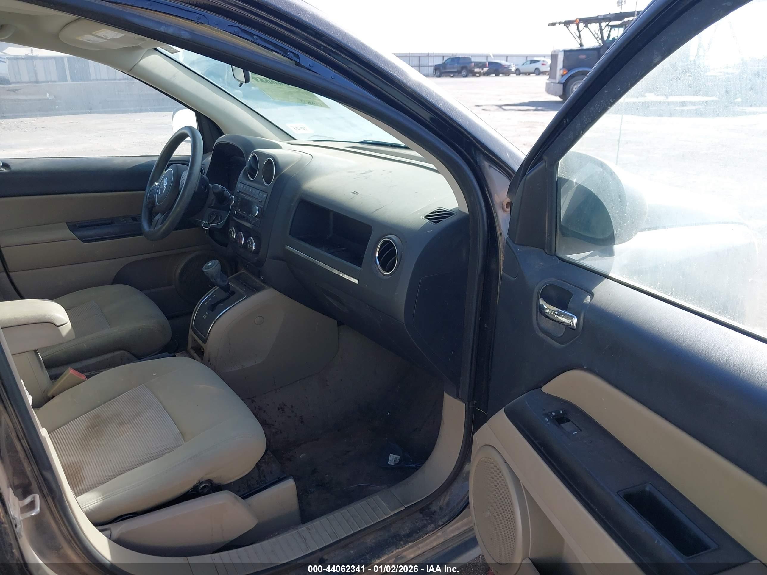 JEEP COMPASS image 5