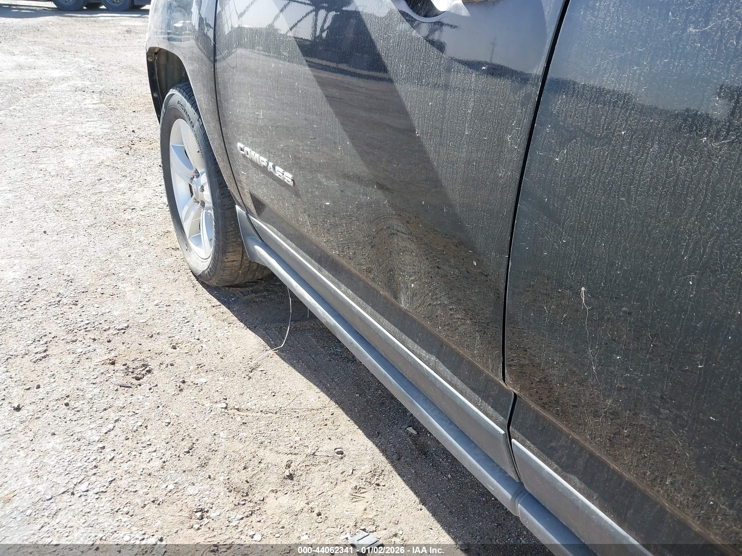 JEEP COMPASS image 6