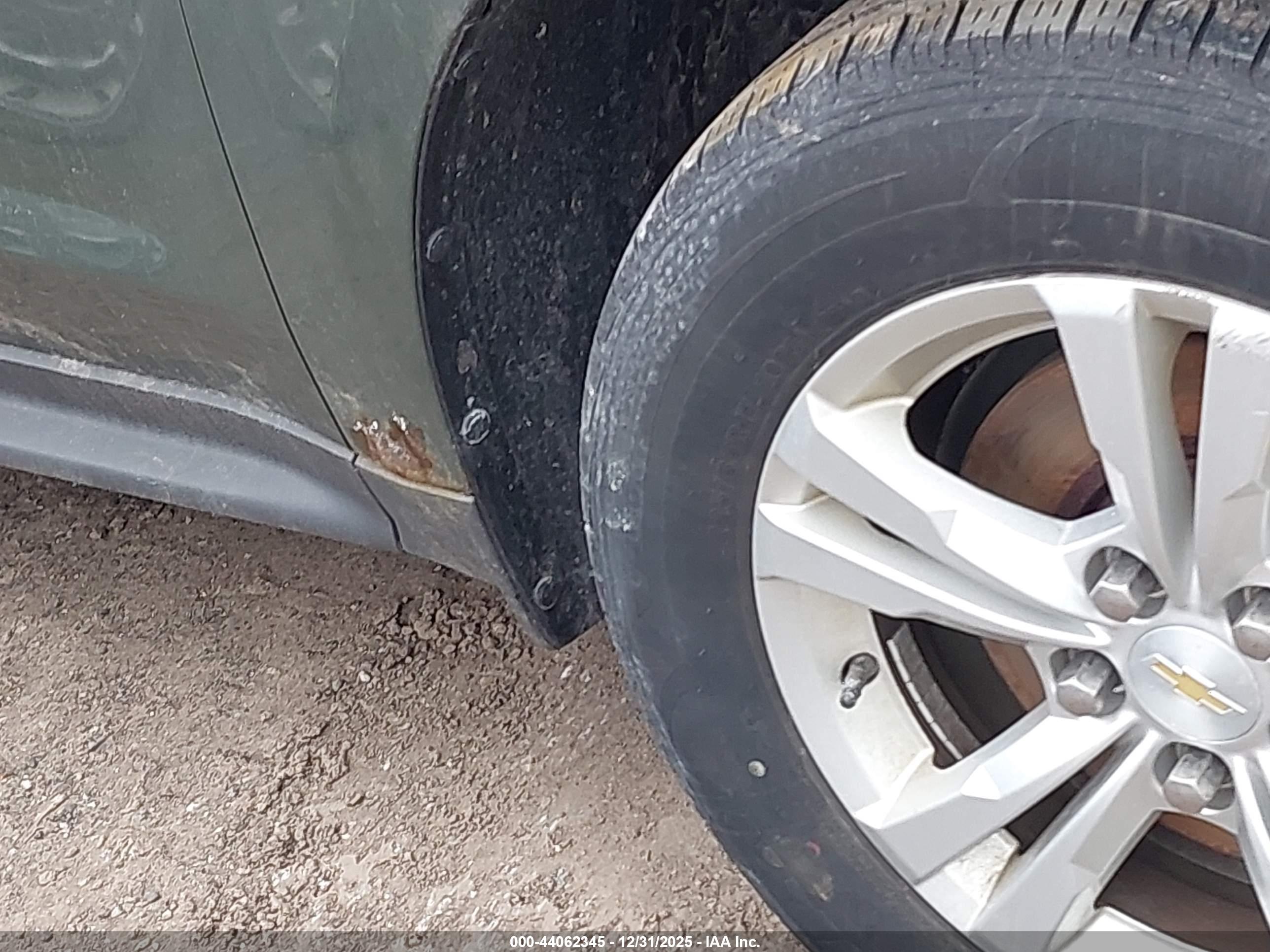 CHEVROLET EQUINOX image 6