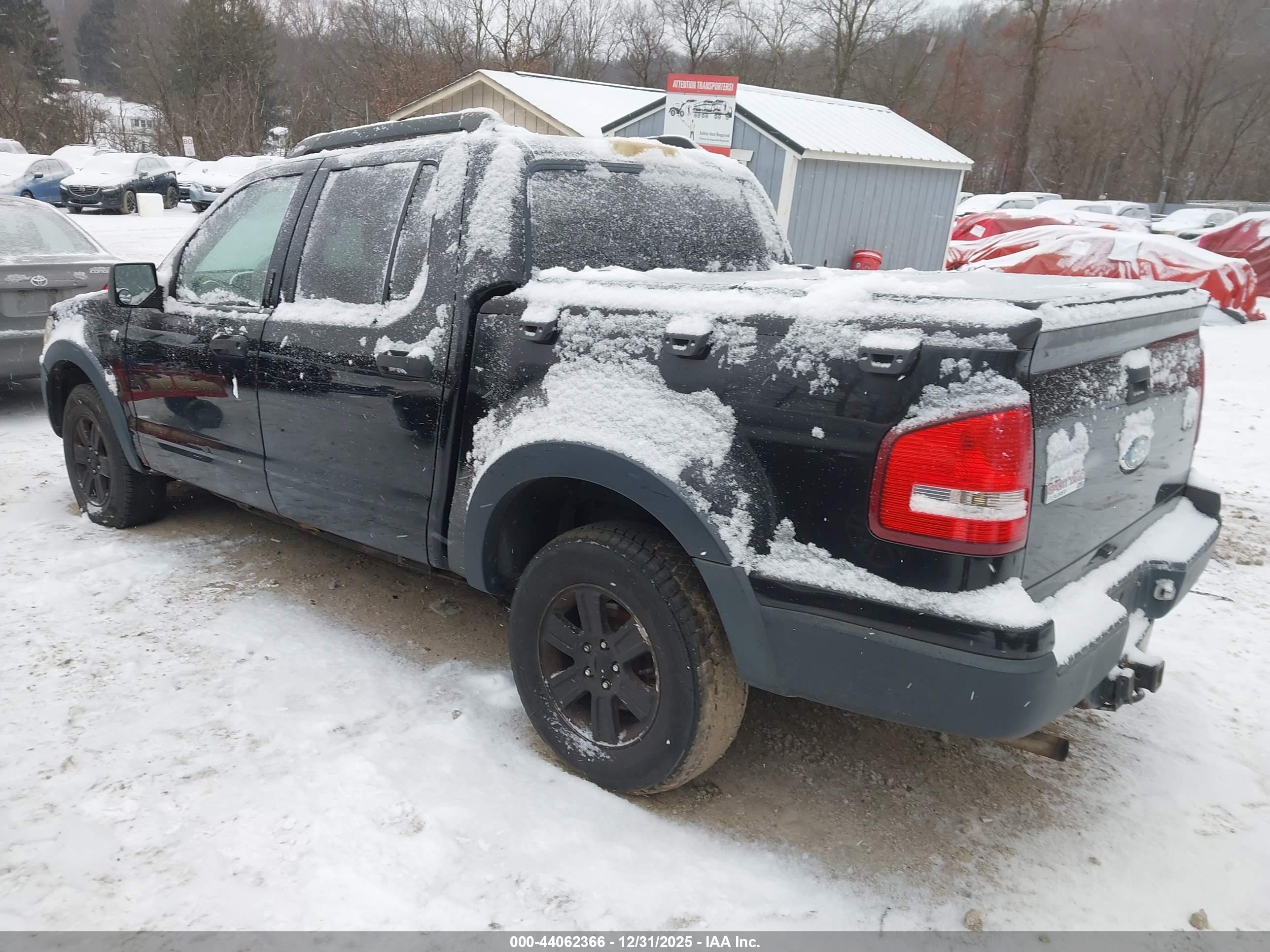 FORD EXPLORER image 3