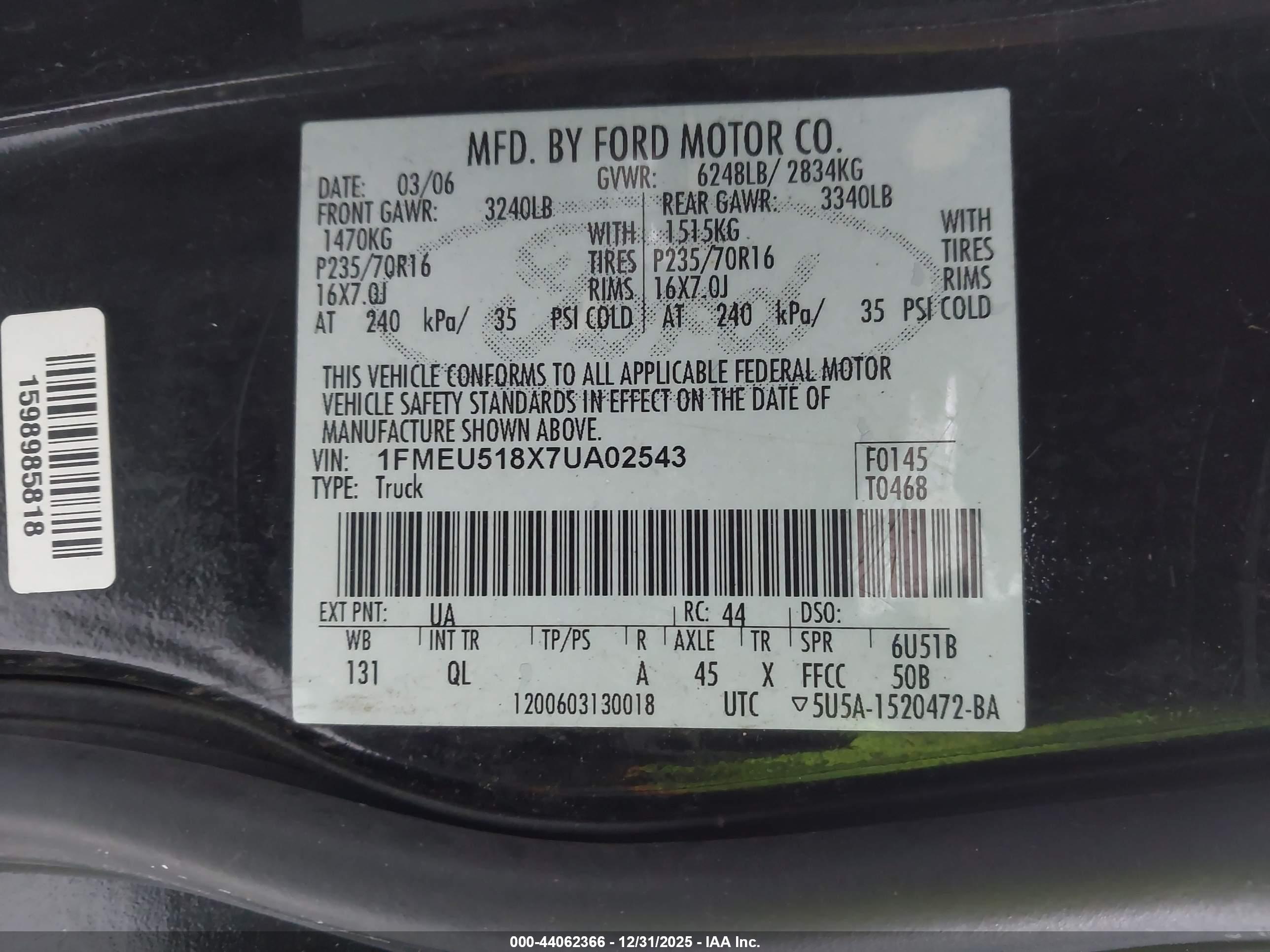 FORD EXPLORER image 9