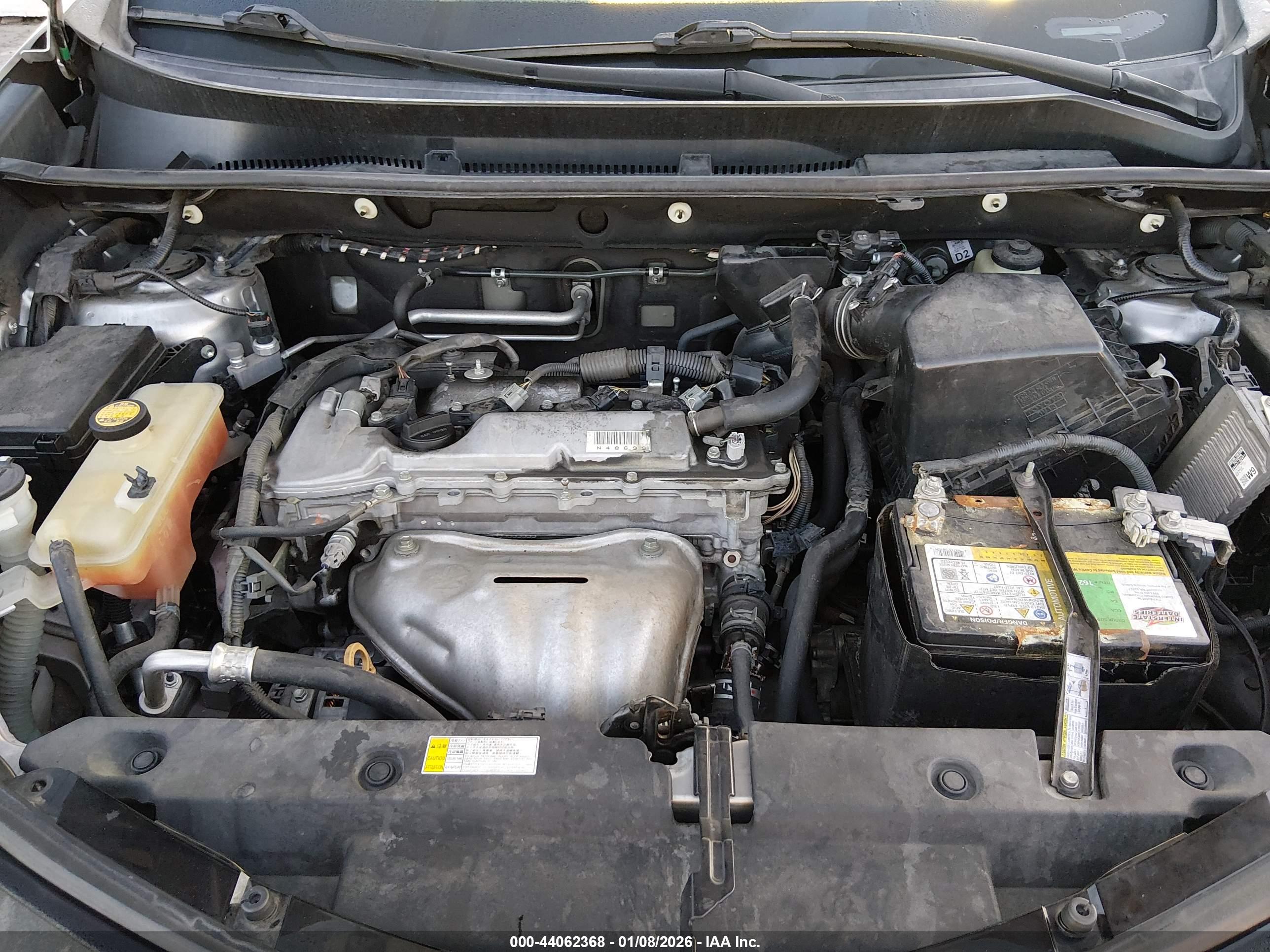 TOYOTA RAV4 image 10