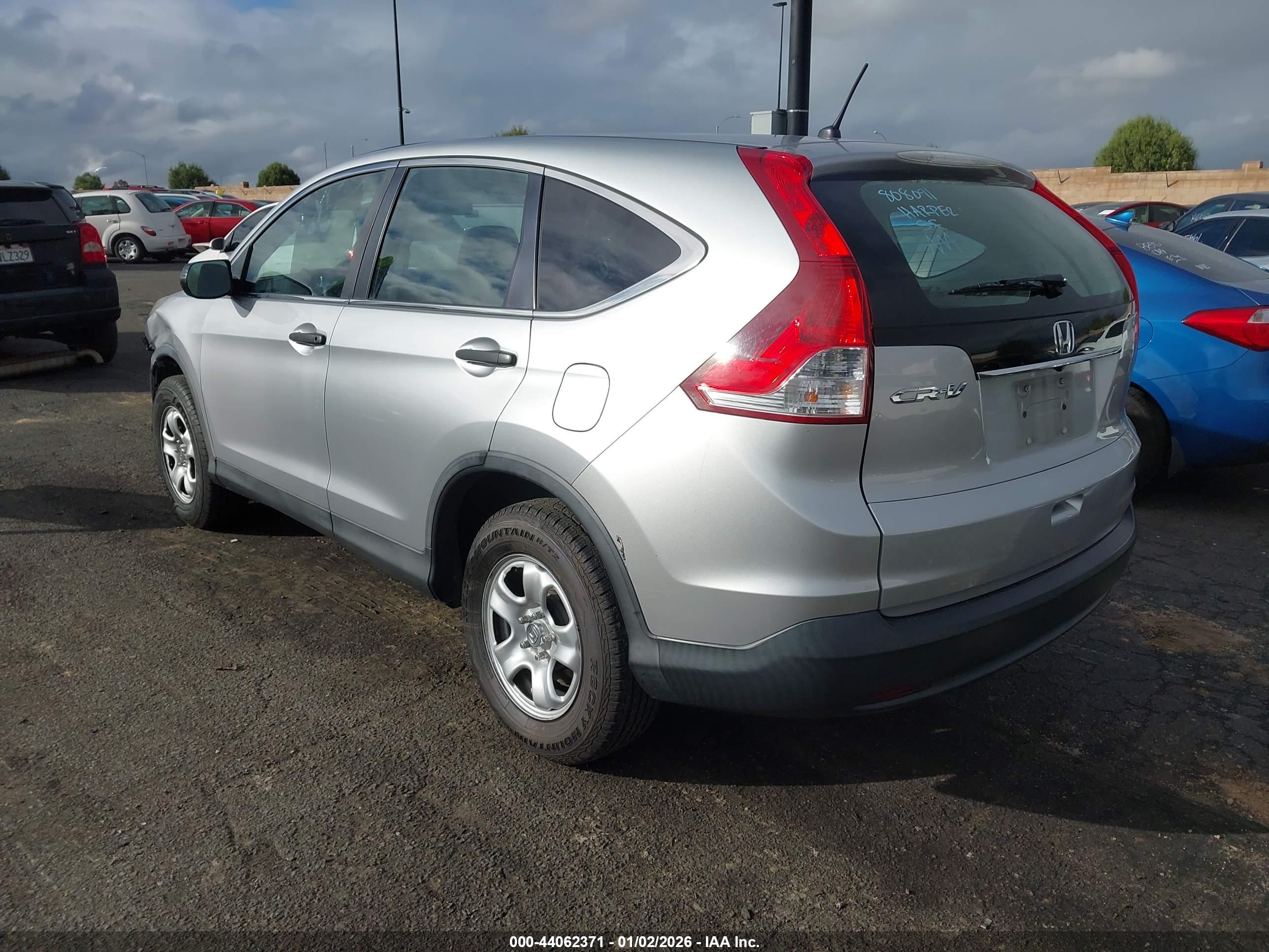 HONDA CR-V image 3