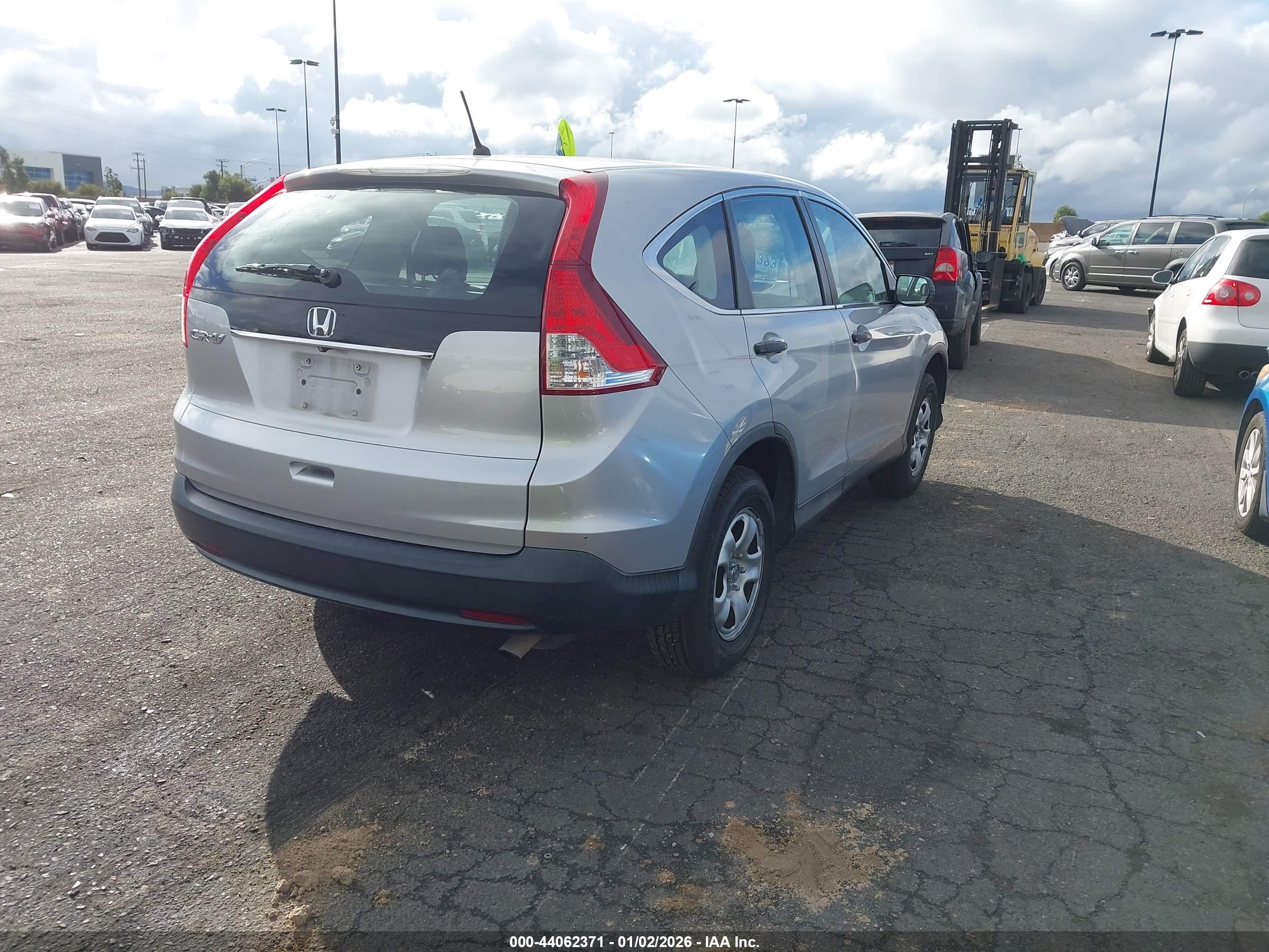 HONDA CR-V image 4