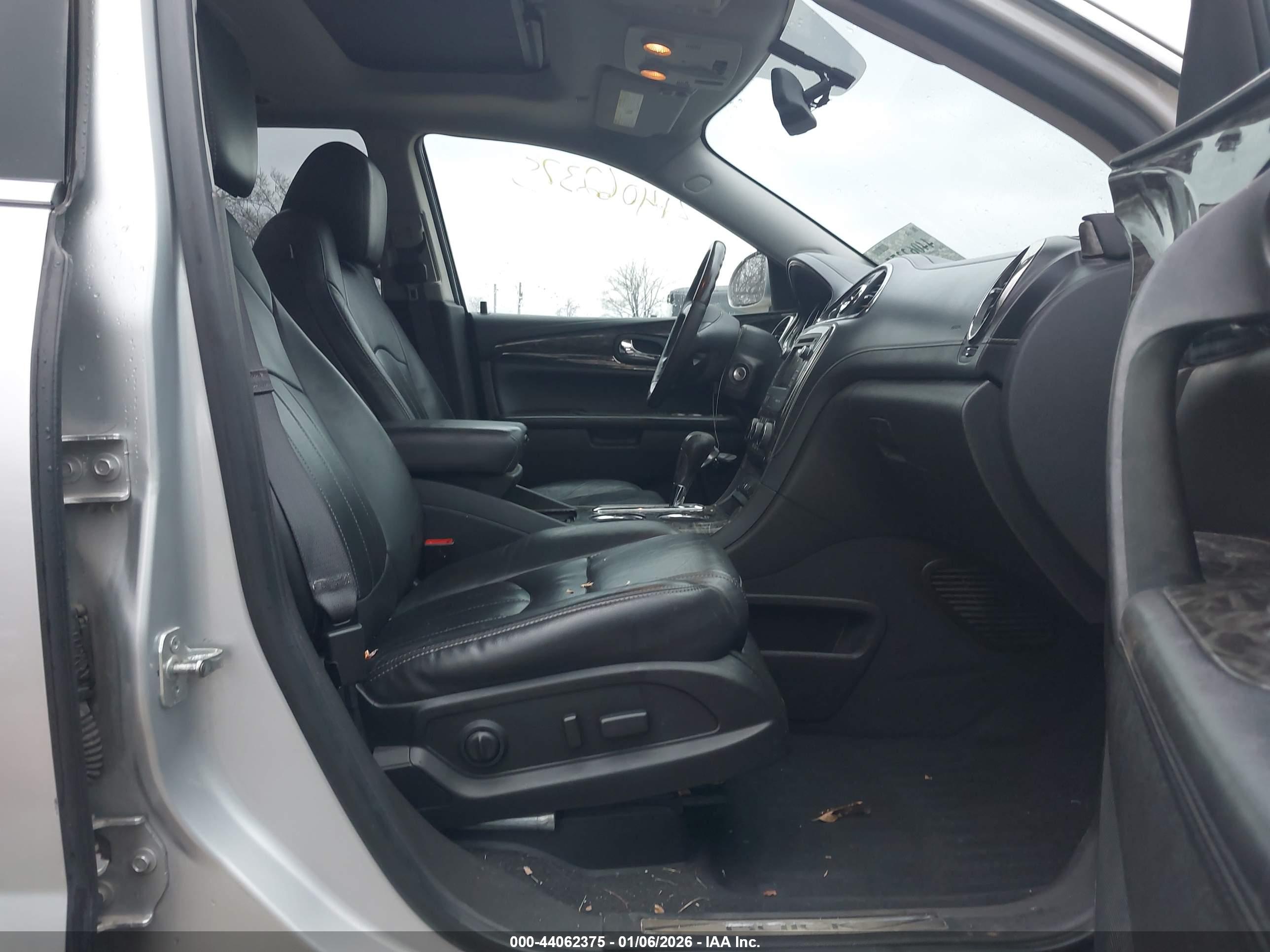 BUICK ENCLAVE image 5