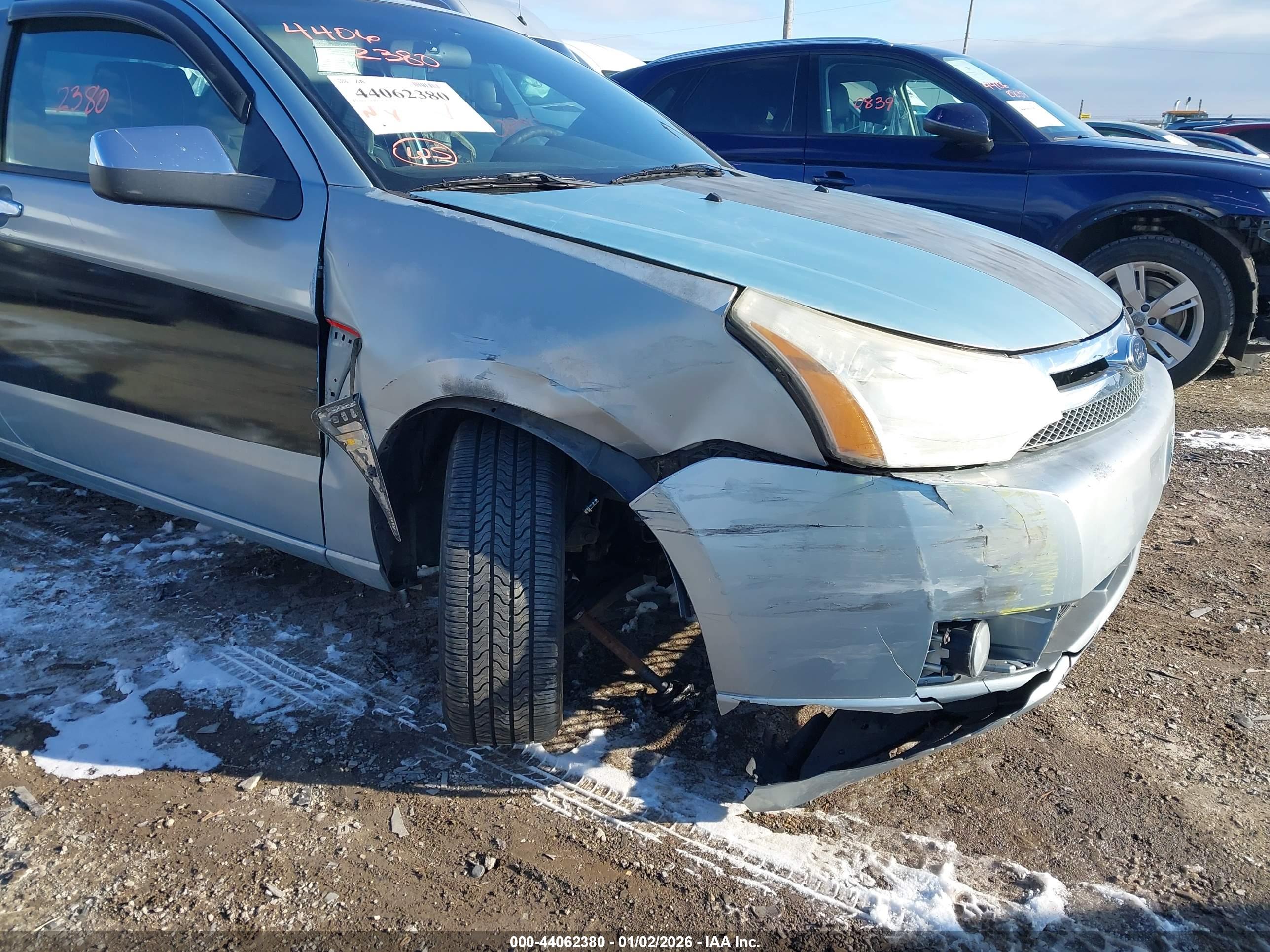 FORD FOCUS image 6