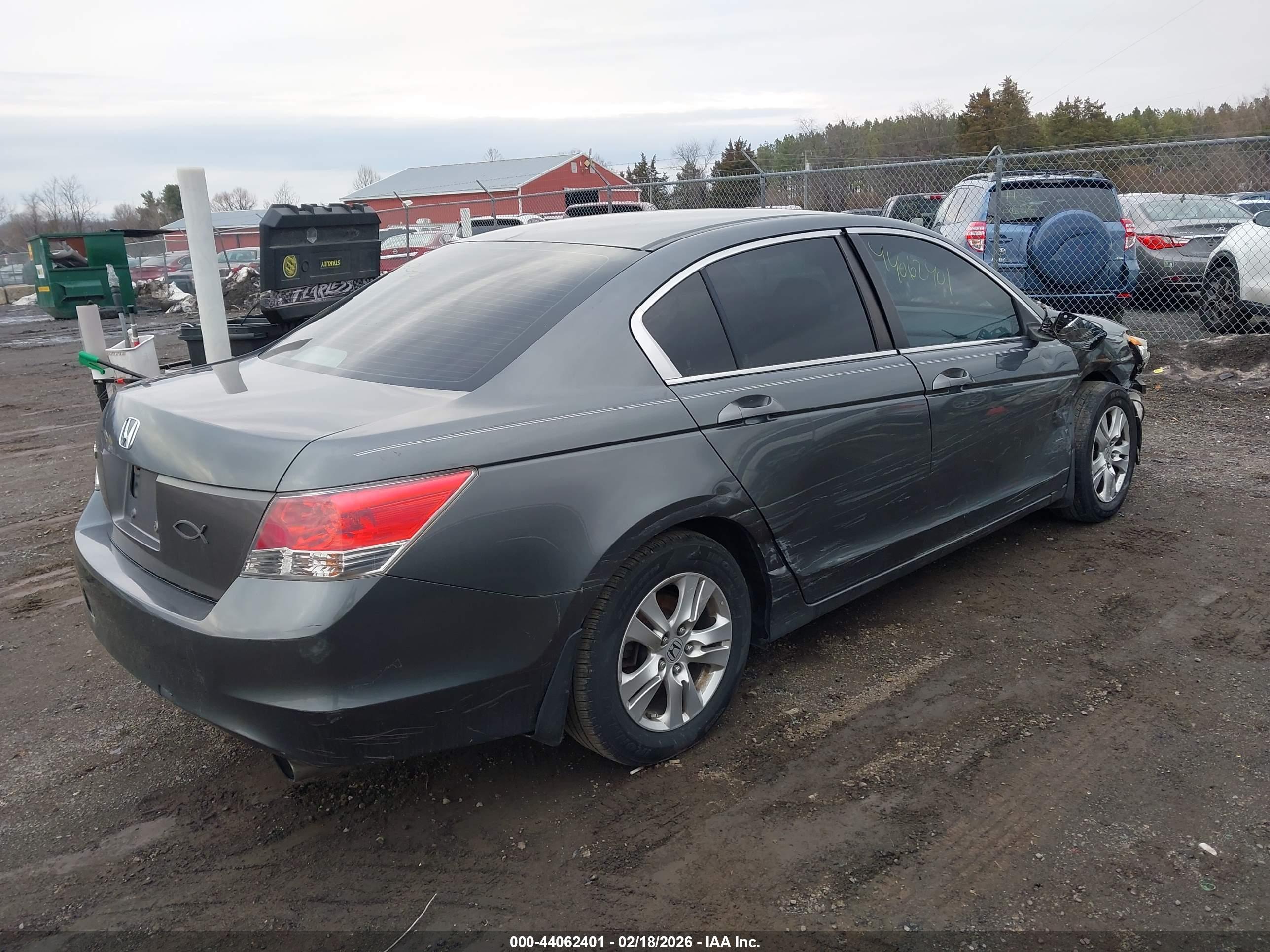 HONDA ACCORD image 4