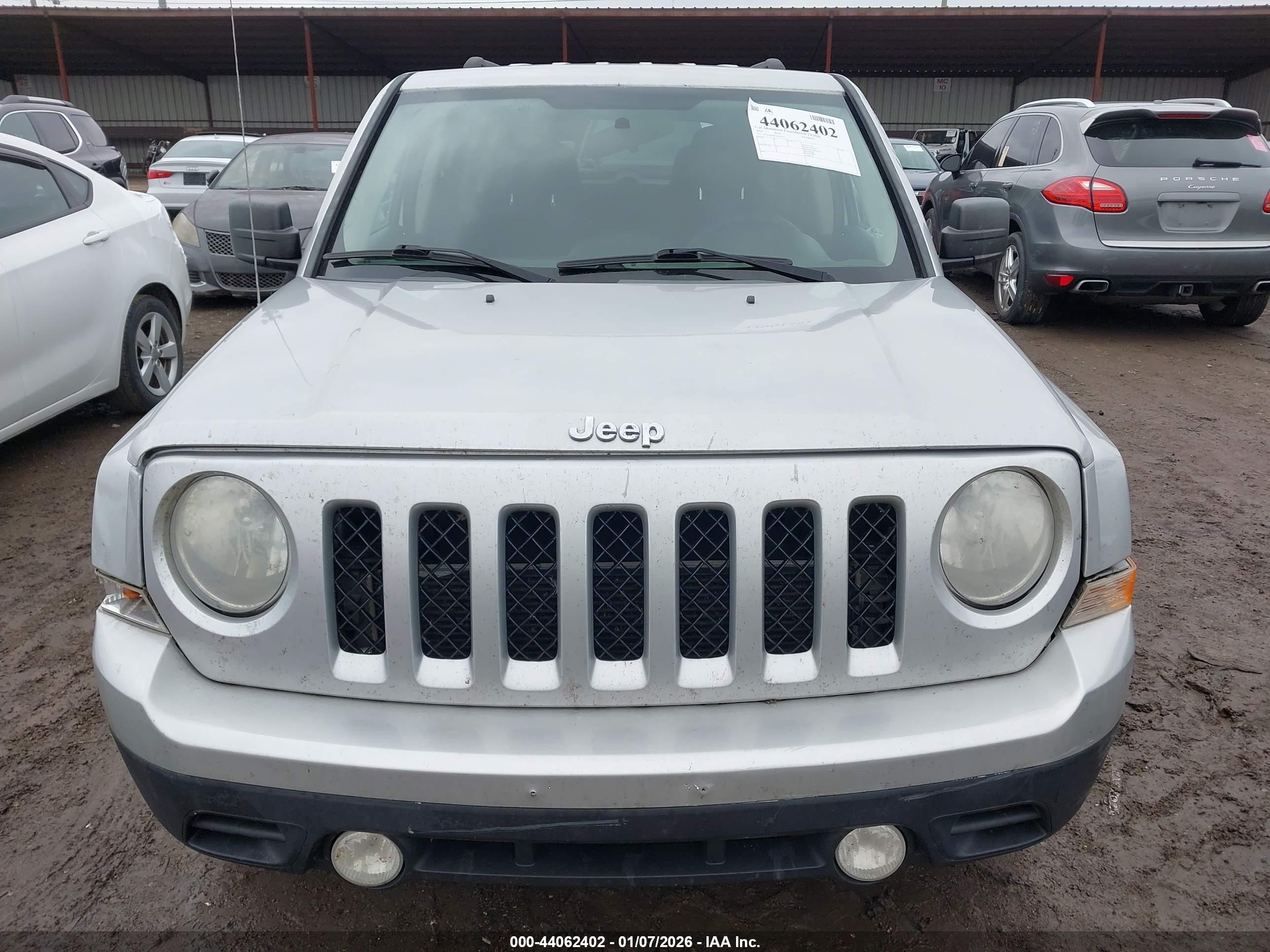 JEEP PATRIOT image 6