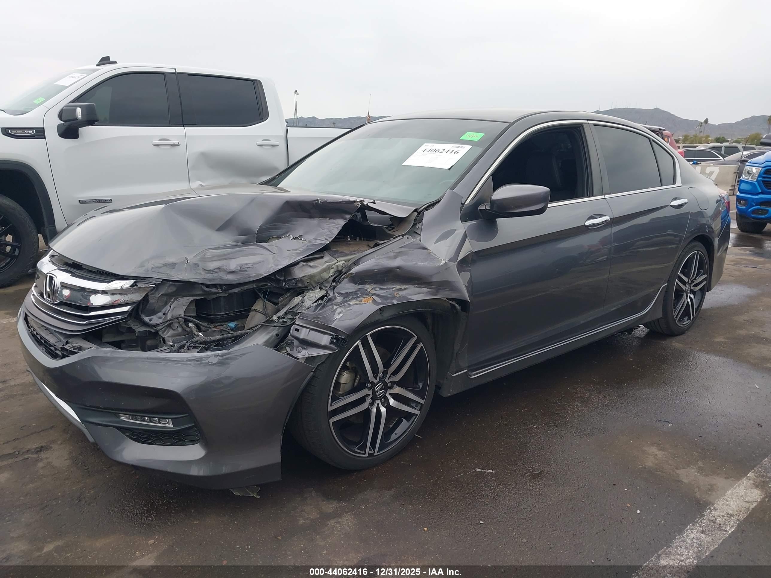 HONDA ACCORD image 2