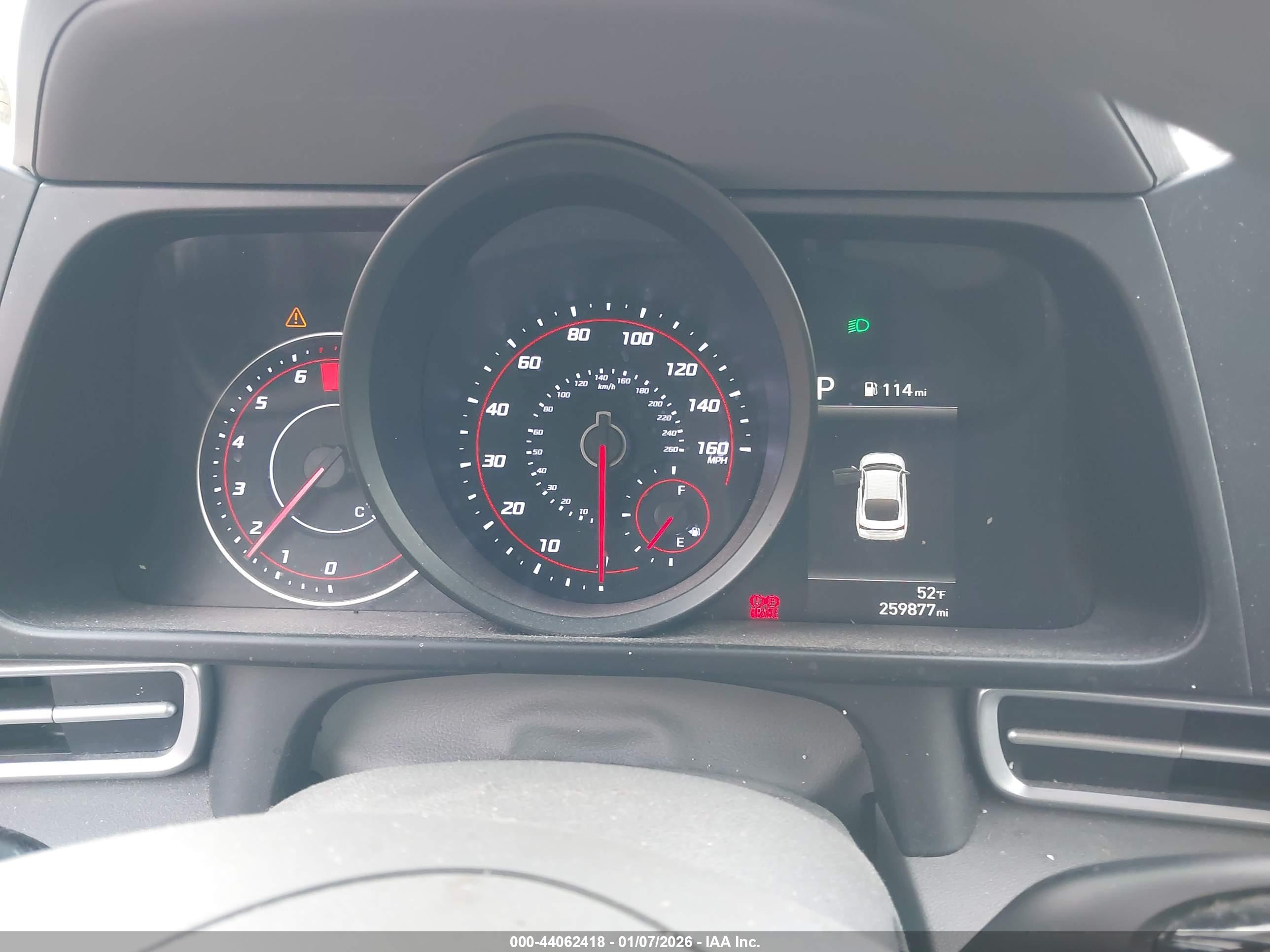 HYUNDAI ELANTRA image 7