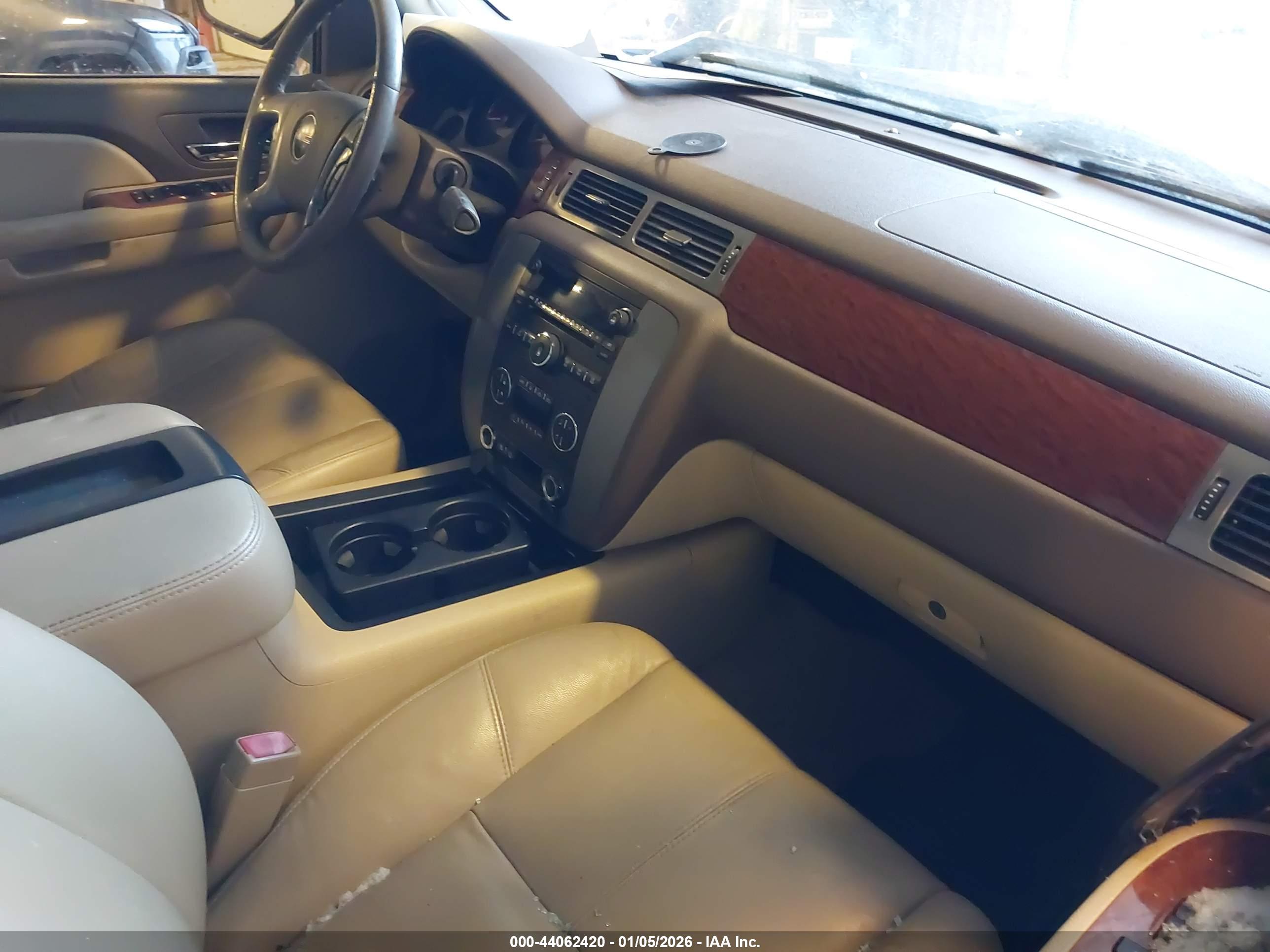 GMC SIERRA image 5