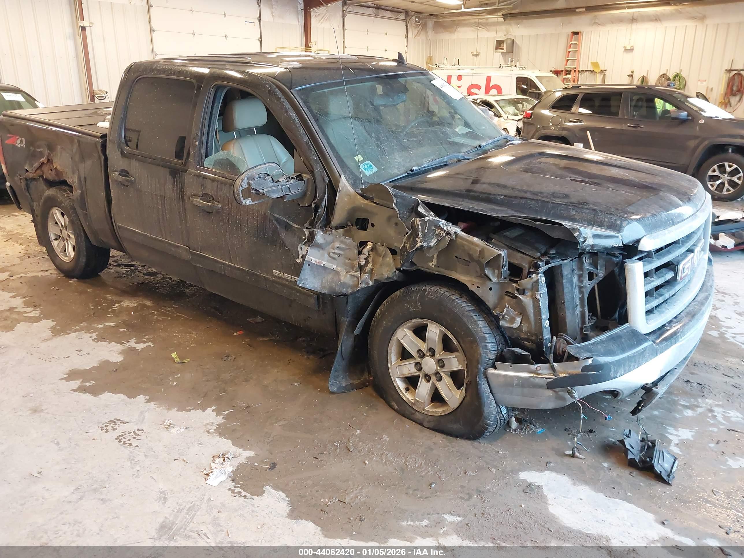 GMC SIERRA image 6