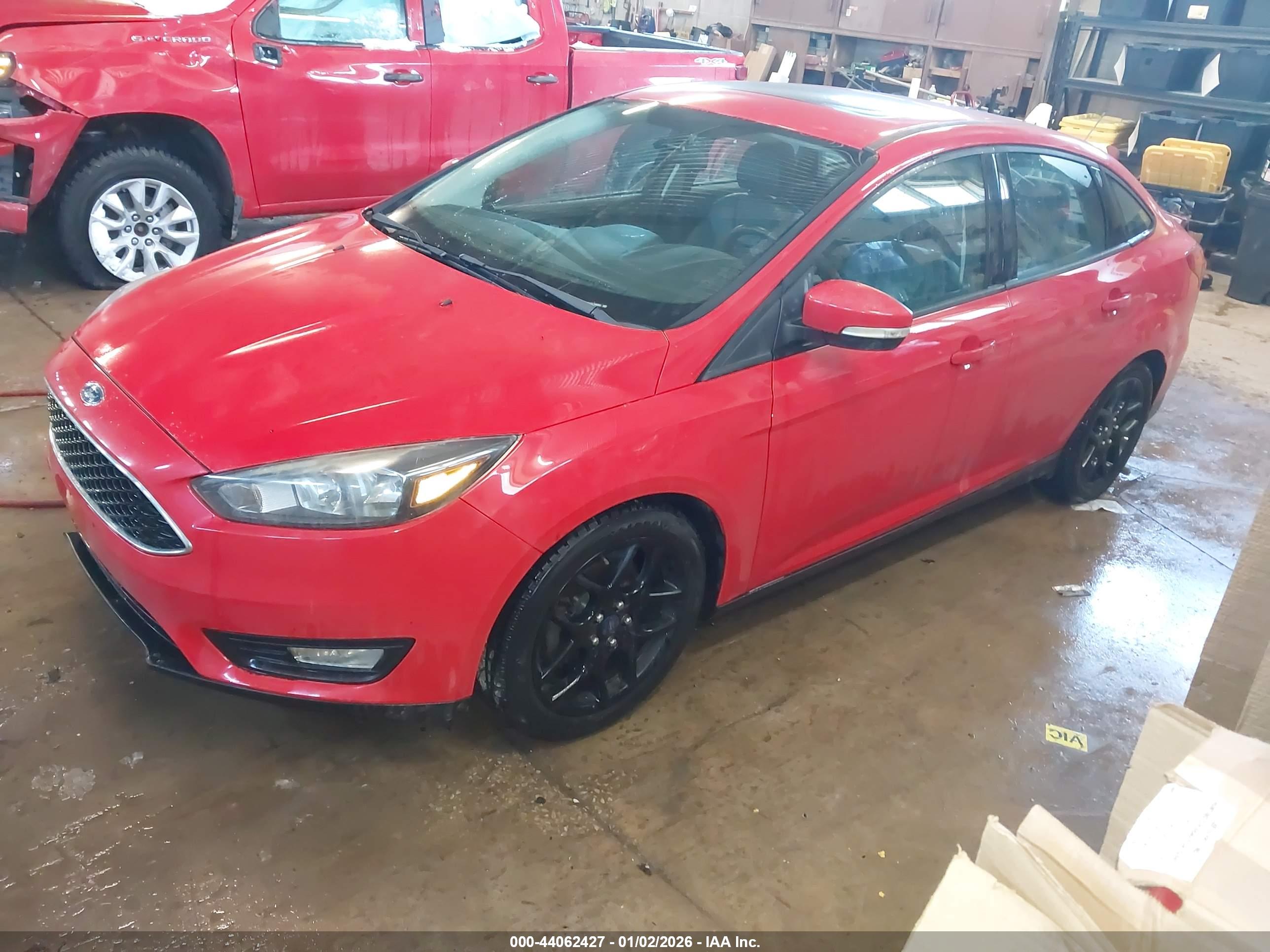 FORD FOCUS image 2