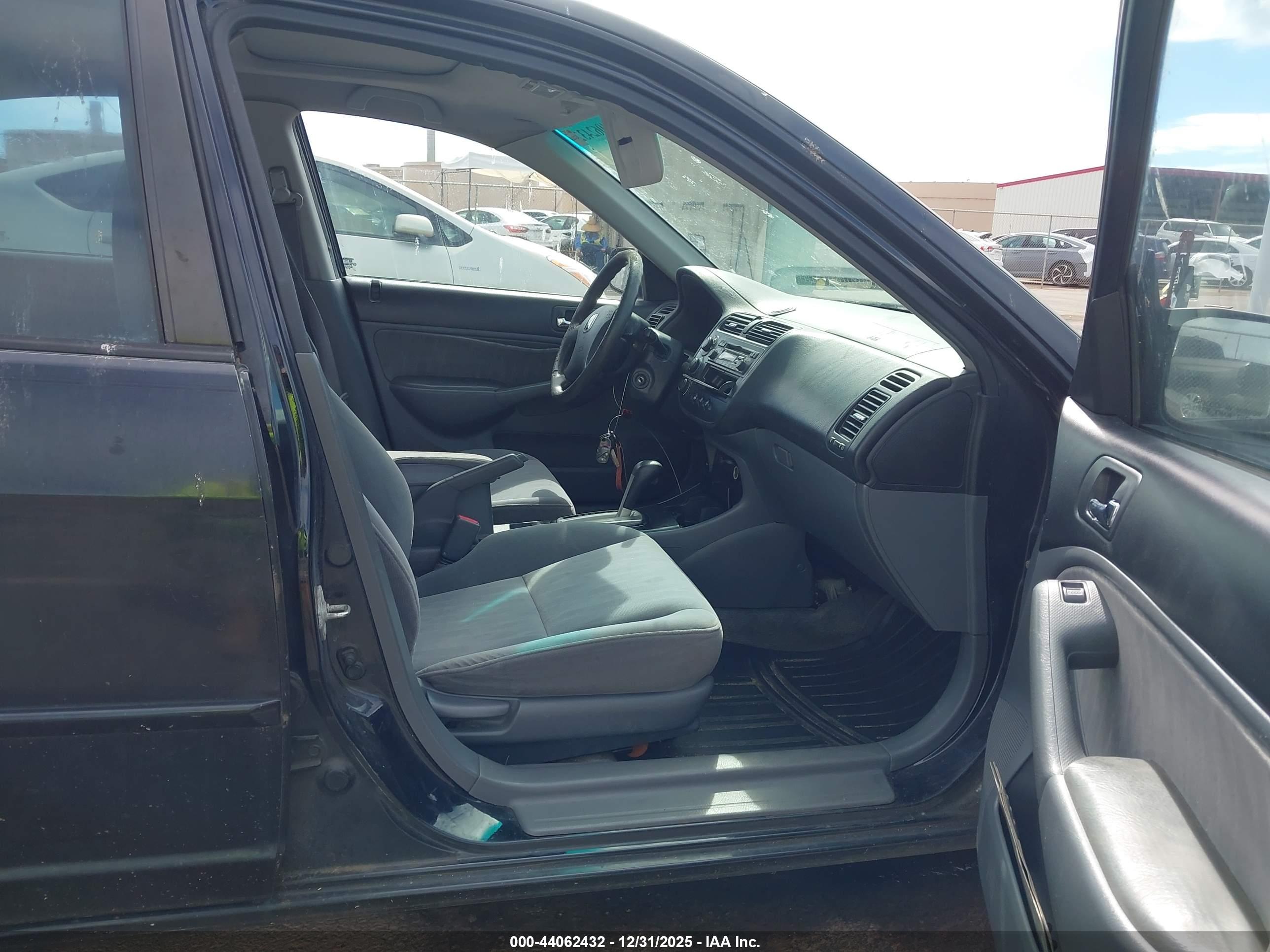 HONDA CIVIC image 5