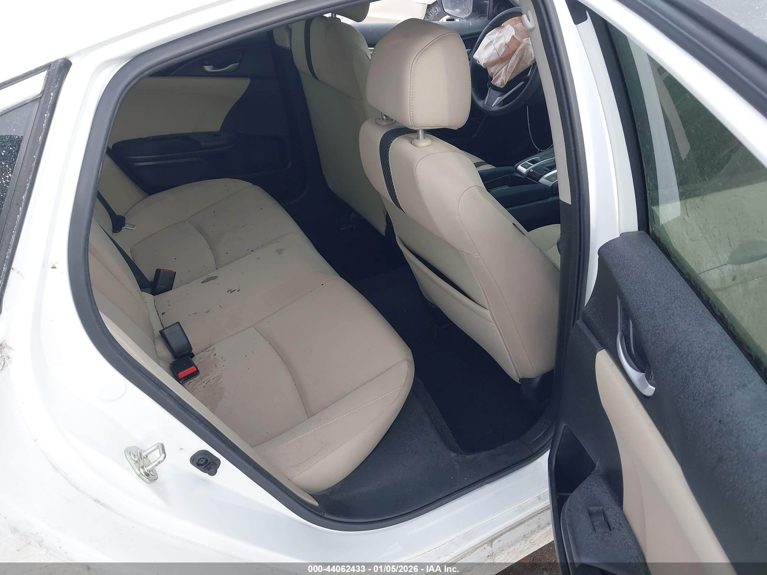 HONDA CIVIC image 8