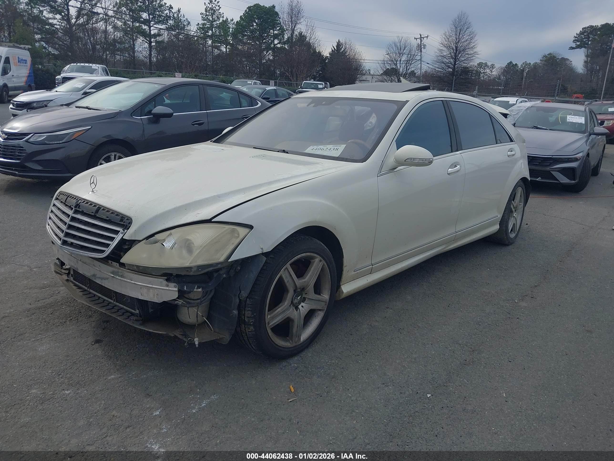 MERCEDES-BENZ S image 2