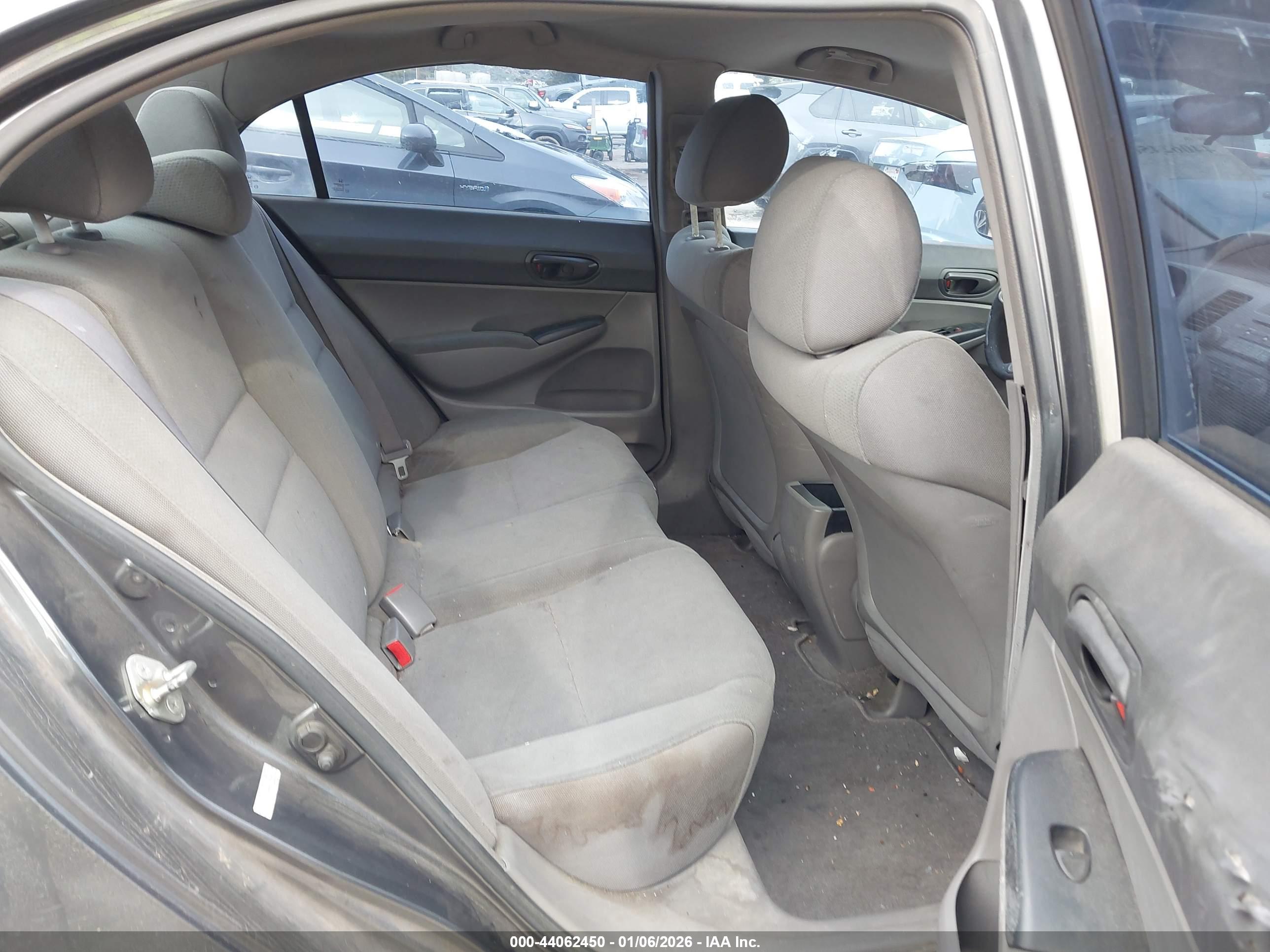 HONDA CIVIC image 8