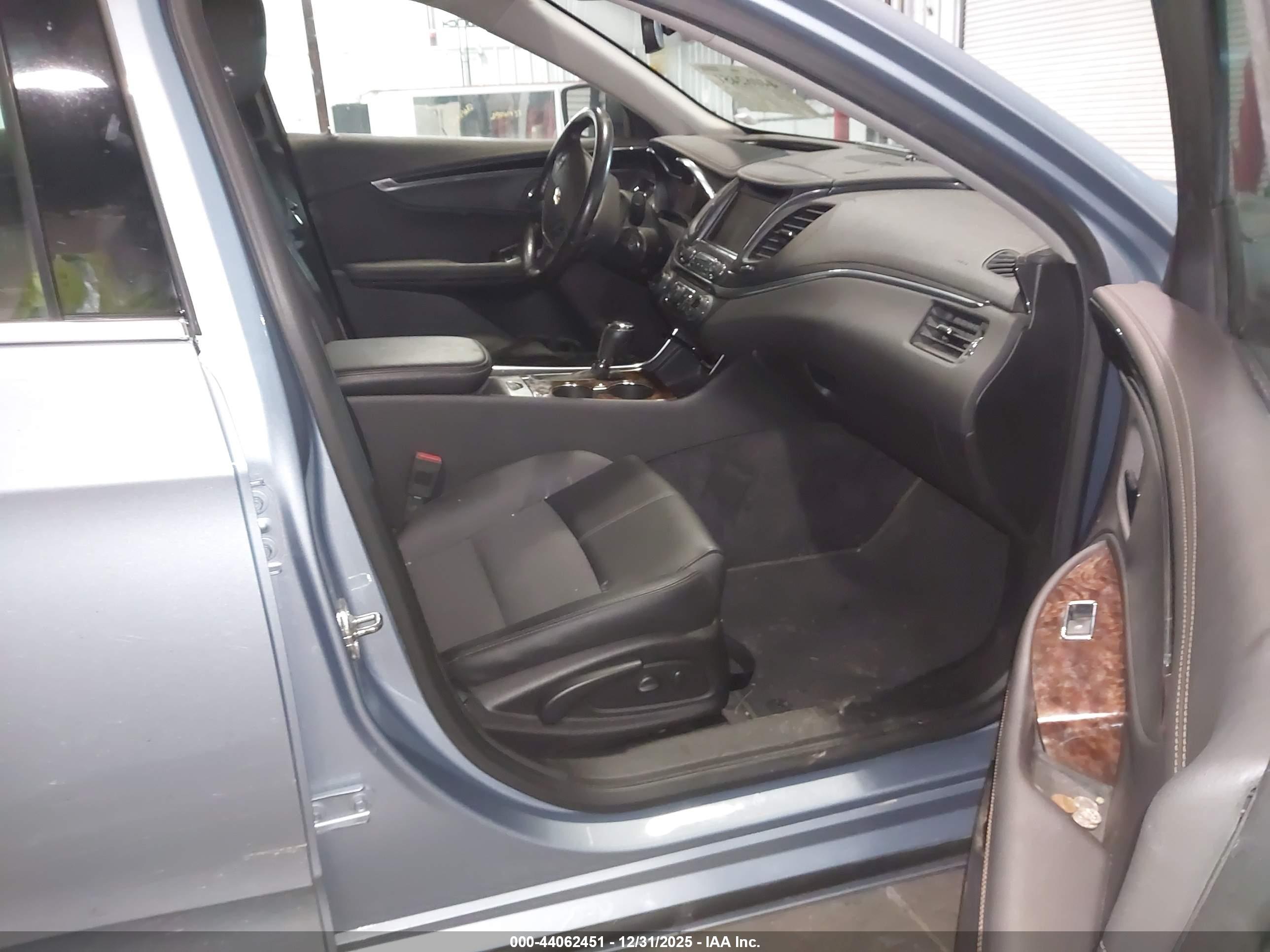 CHEVROLET IMPALA image 5