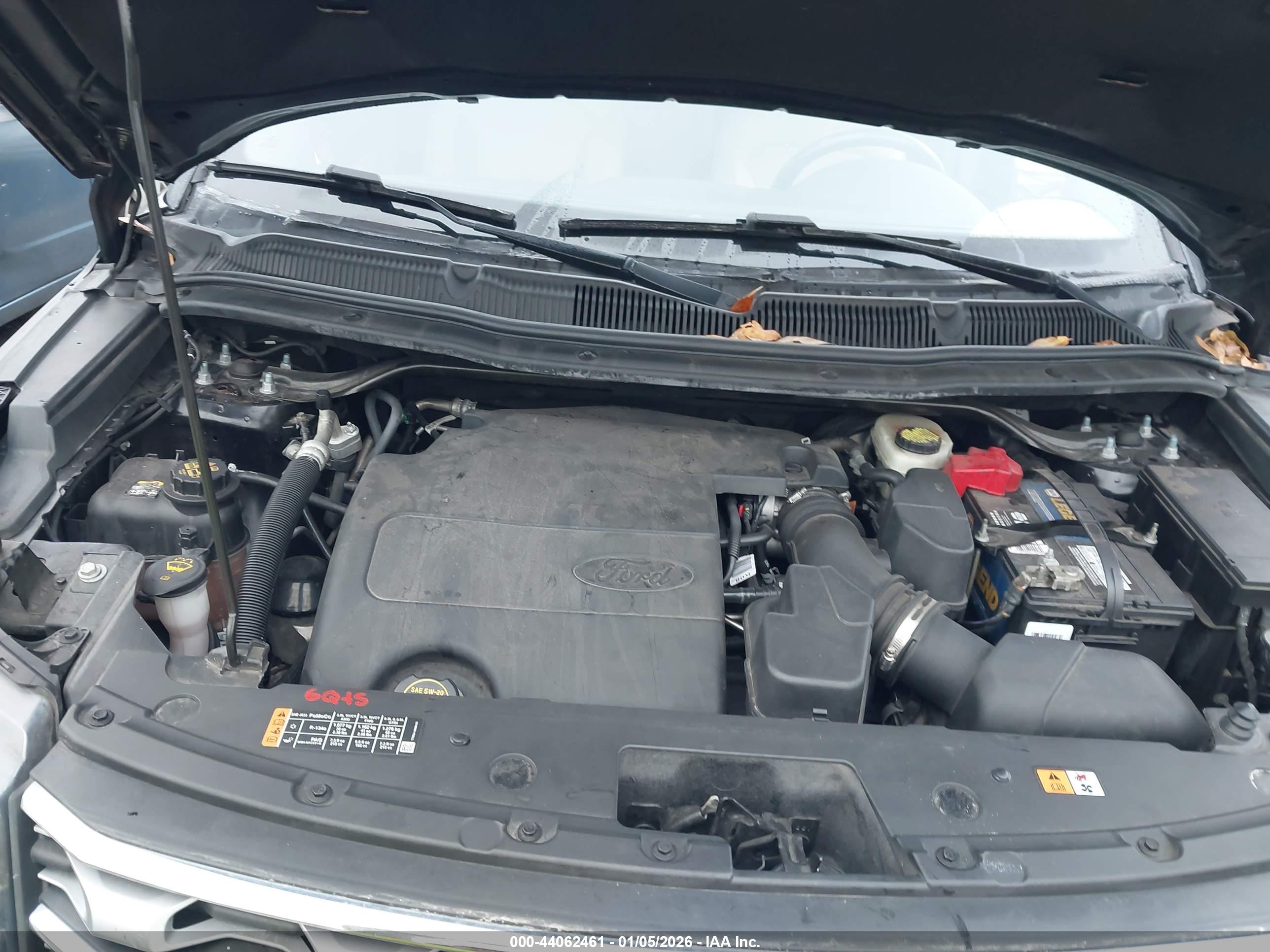 FORD EXPLORER image 10