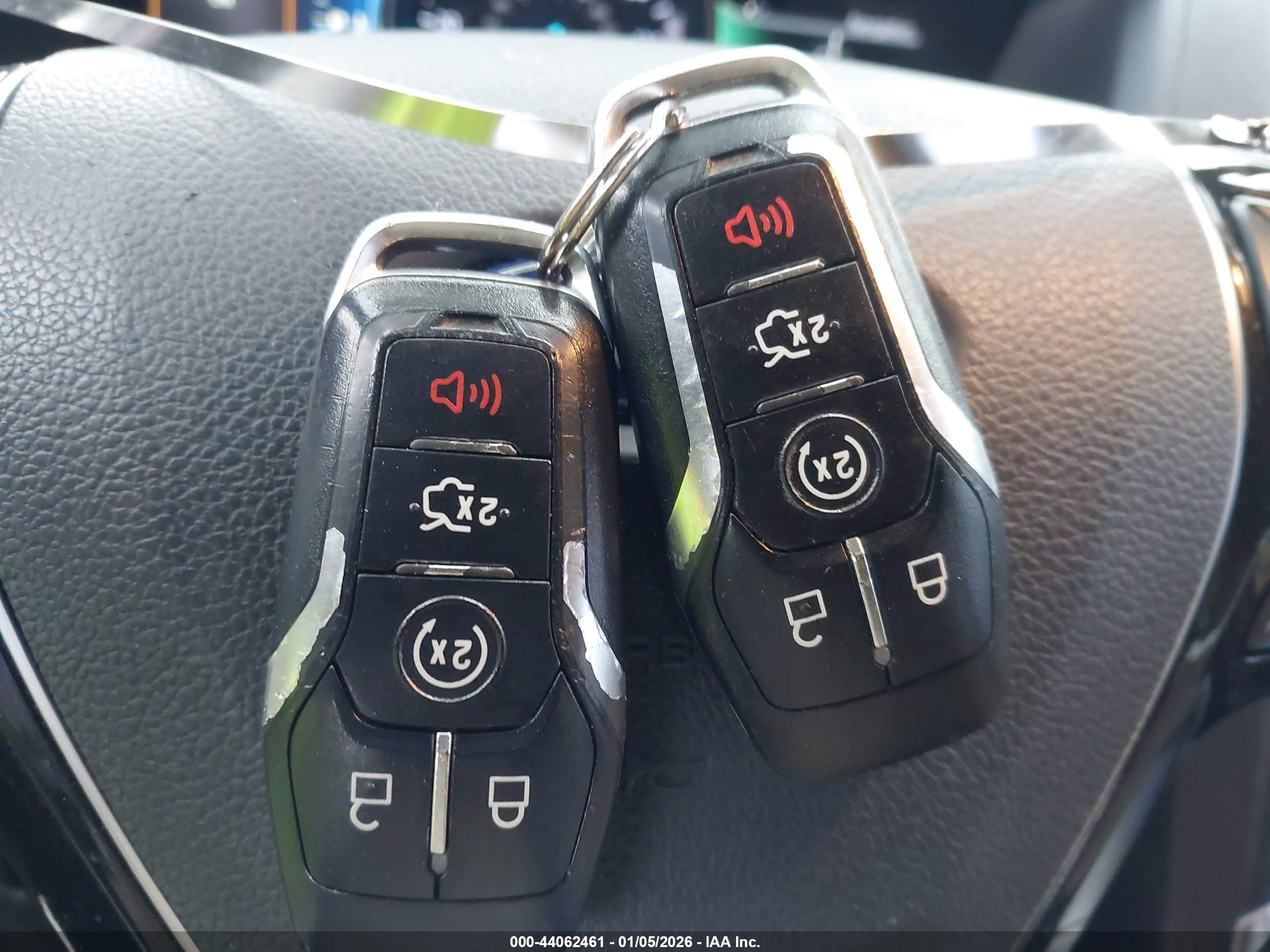 FORD EXPLORER image 11