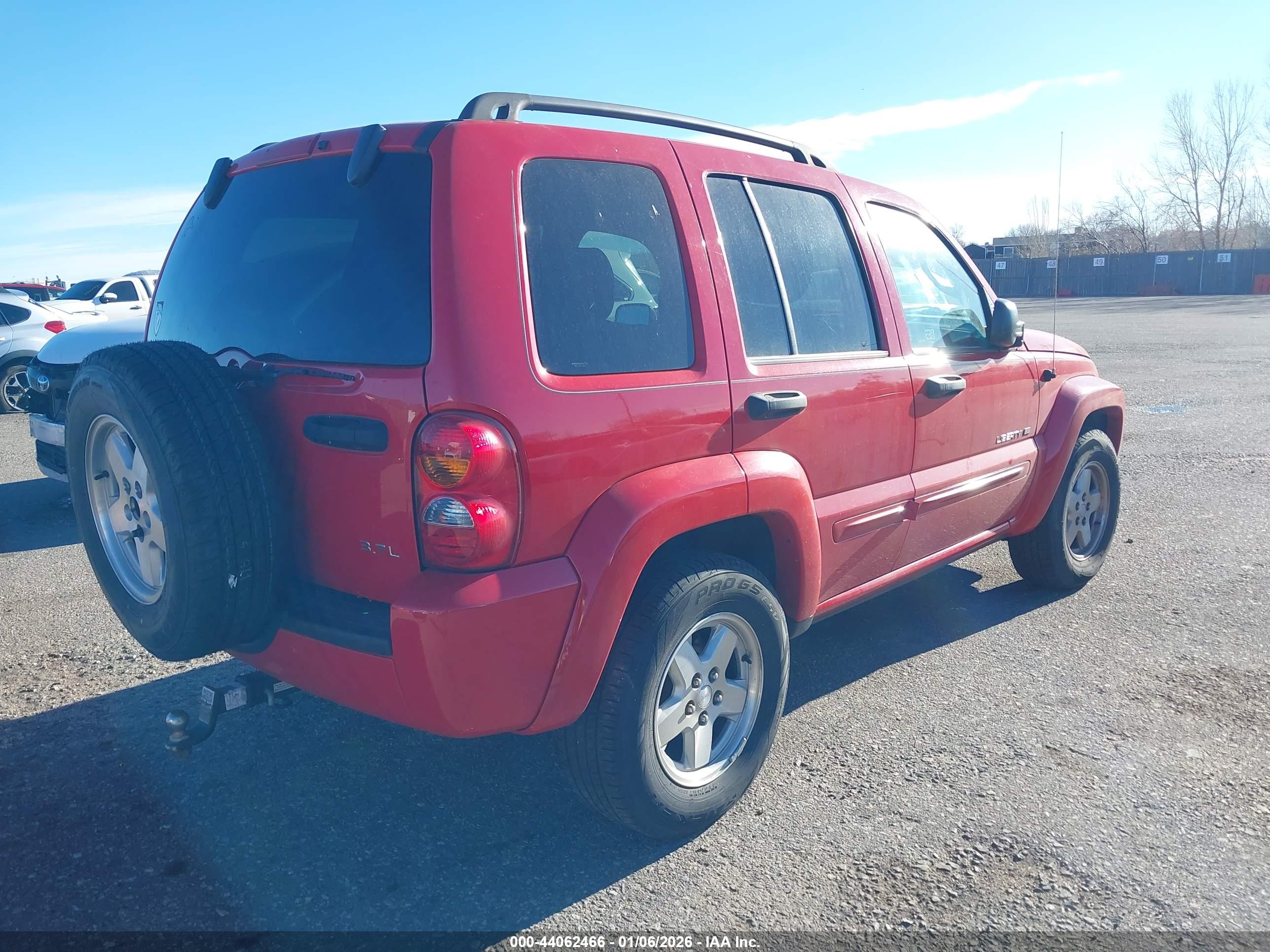 JEEP LIBERTY image 4