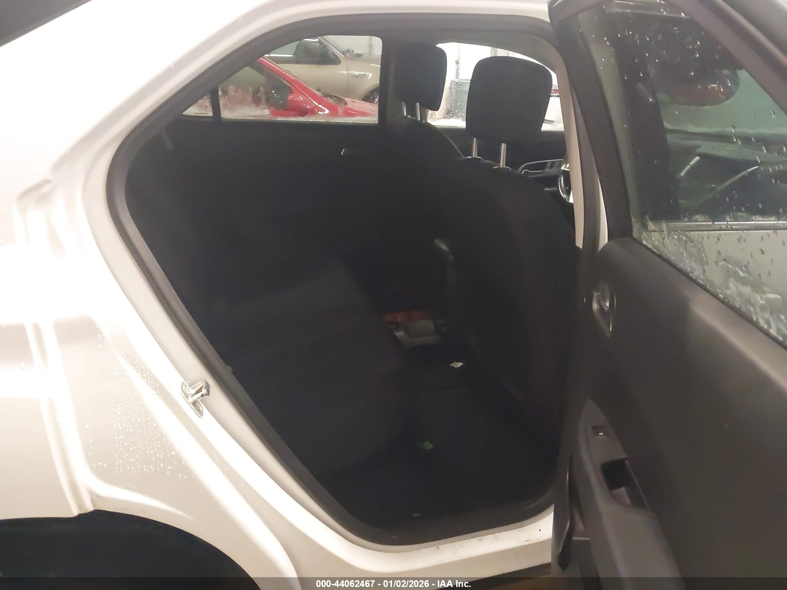 CHEVROLET EQUINOX image 8