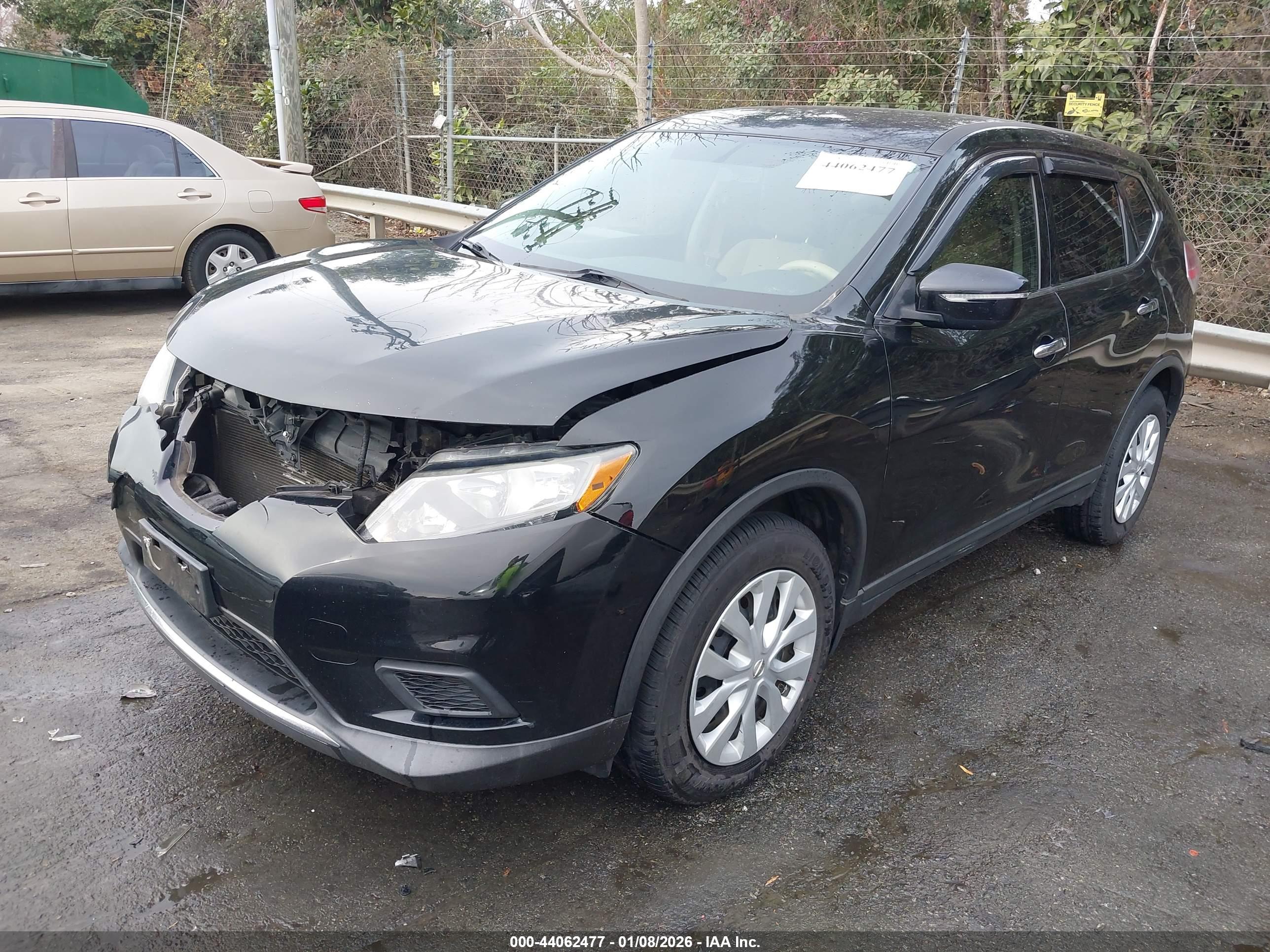 NISSAN ROGUE image 2
