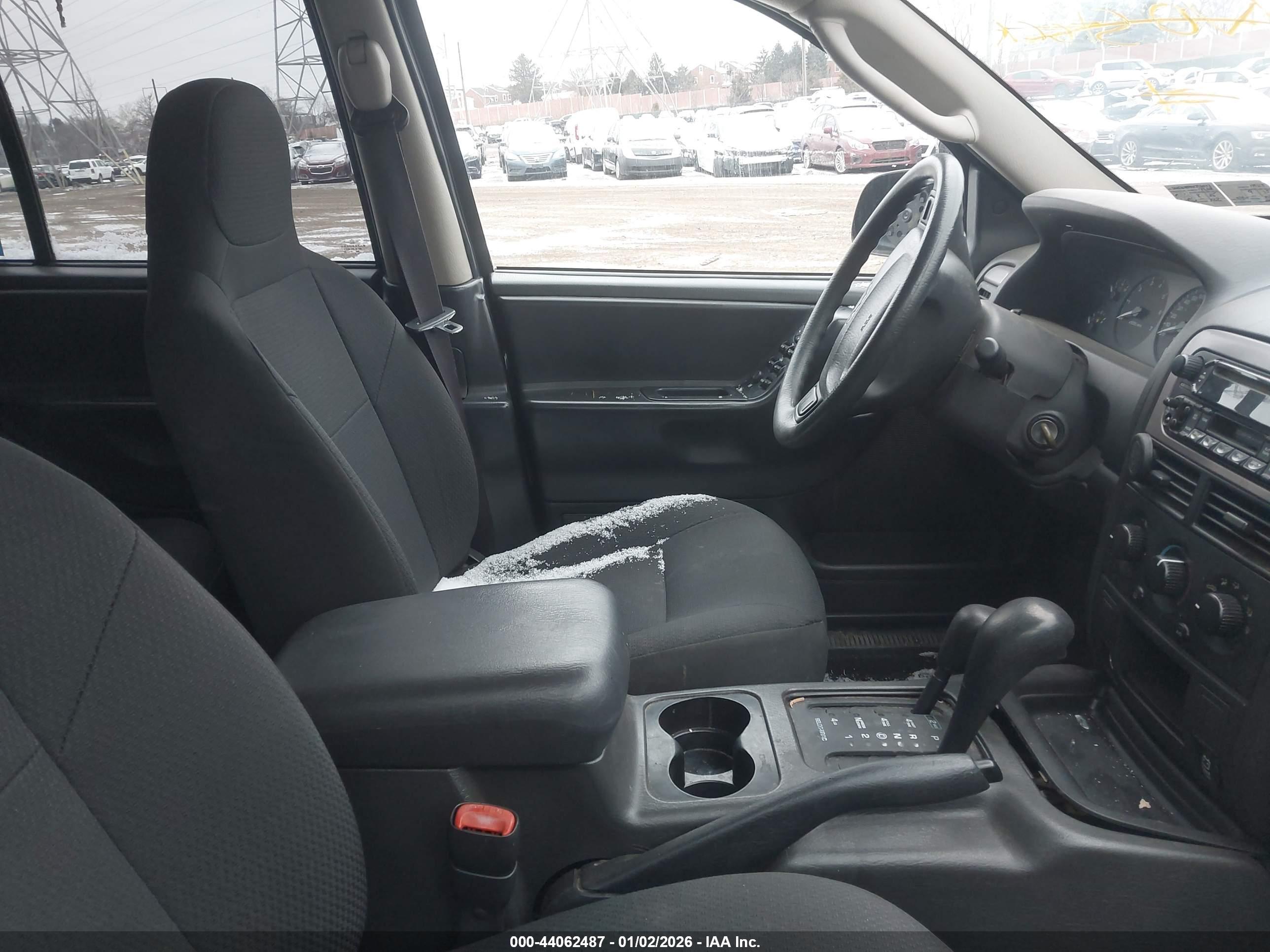 JEEP GRAND image 5