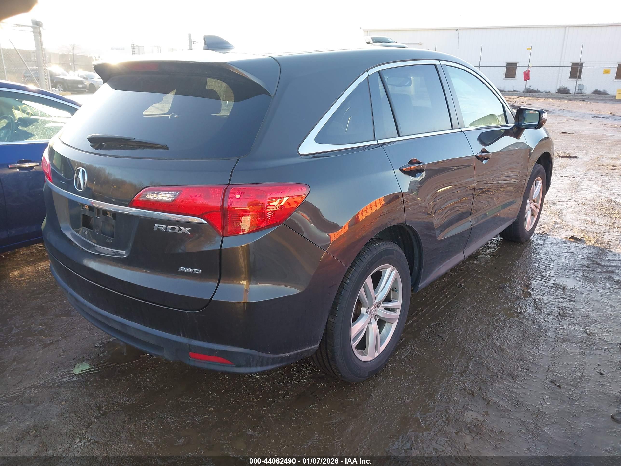 ACURA RDX image 4